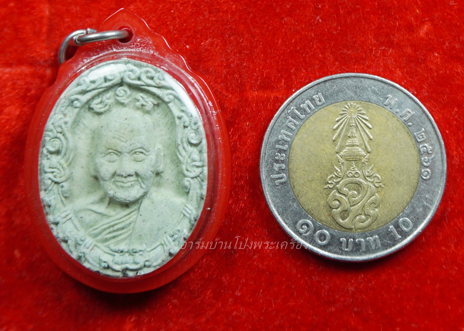 หลวงพ่อเปิ่น วัดบางพระ เนื้อผง หลังพระปฐมเจดีย์ ๒๕๓๔(องค์ที่1)