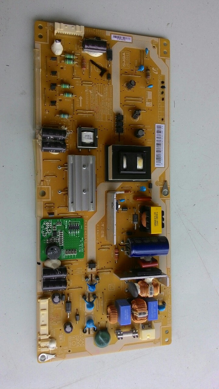 Supply TOSHIBA 40PB200T V71A00026900