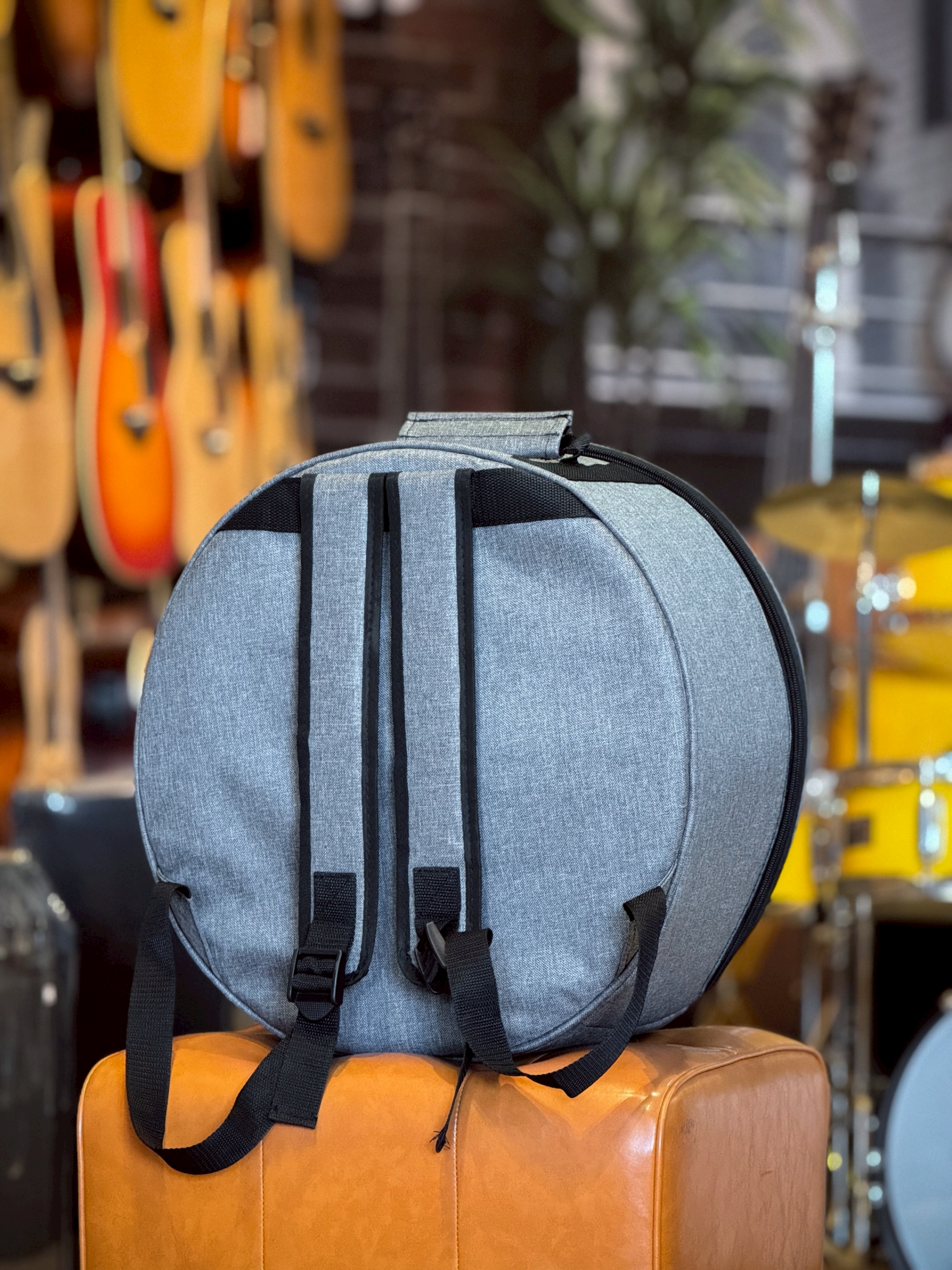 กระเป๋าสแนร์ NAMI ผ้ายีนส์เทา กระเป๋าใส่สแนร์ ฟองน้ำ 12 มิล ขนาด 14 นิ้ว บุฟองน้ำหนา มีหูหิ้ว พร้อมสายสะพาย