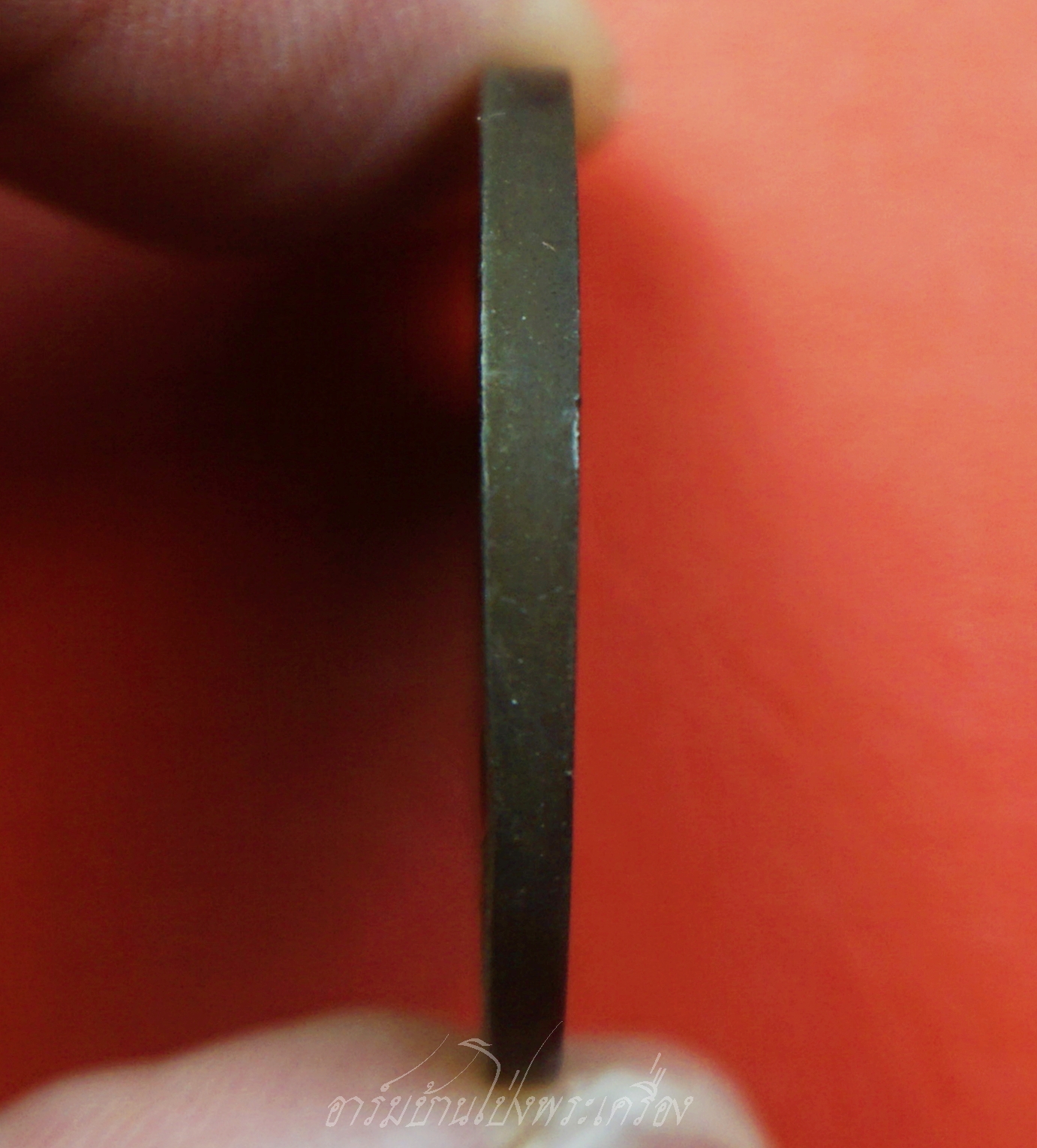 เหรียญพระพุทธสิหิงค์ หลัง ภปร ที่ระลึก ๗๐๐ ปีลายสือไทย กรมธนารักษ์จัดสร้าง หลวงพ่อเกษมและเกจิร่วมสมัยปลุกเสกพิธีใหญ่ ปี ๒๕๒๖(องค์ที่8)