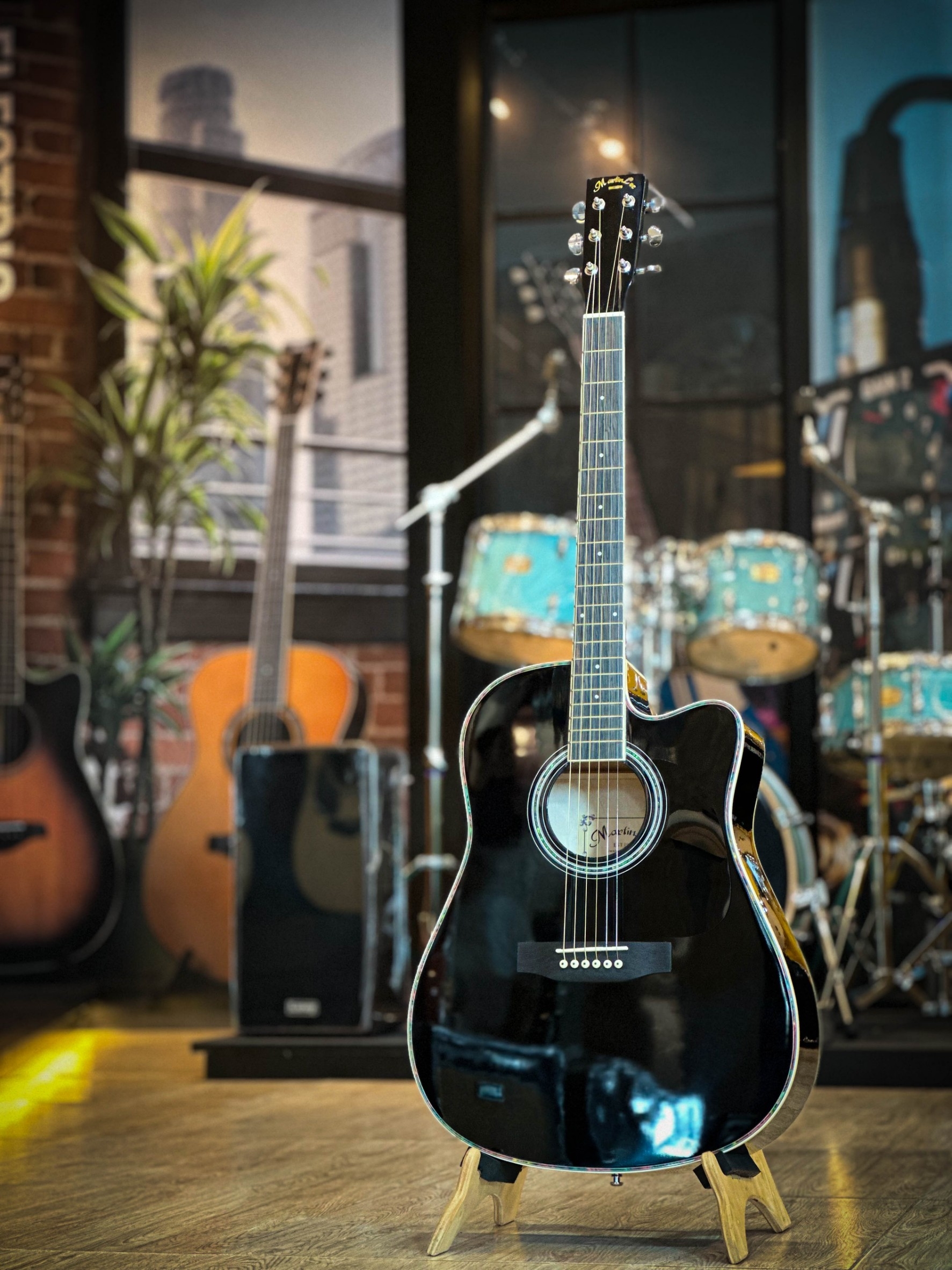 (รุ่นใหม่!🔥) กีตาร์โปร่งไฟฟ้าLC-5 Martin lee MD-410C + ปิ๊กกาดปีกนก 41 นิ้ว ของแถมสุดคุ้ม *รับประกันสินค้า* สำเนา สำเนา