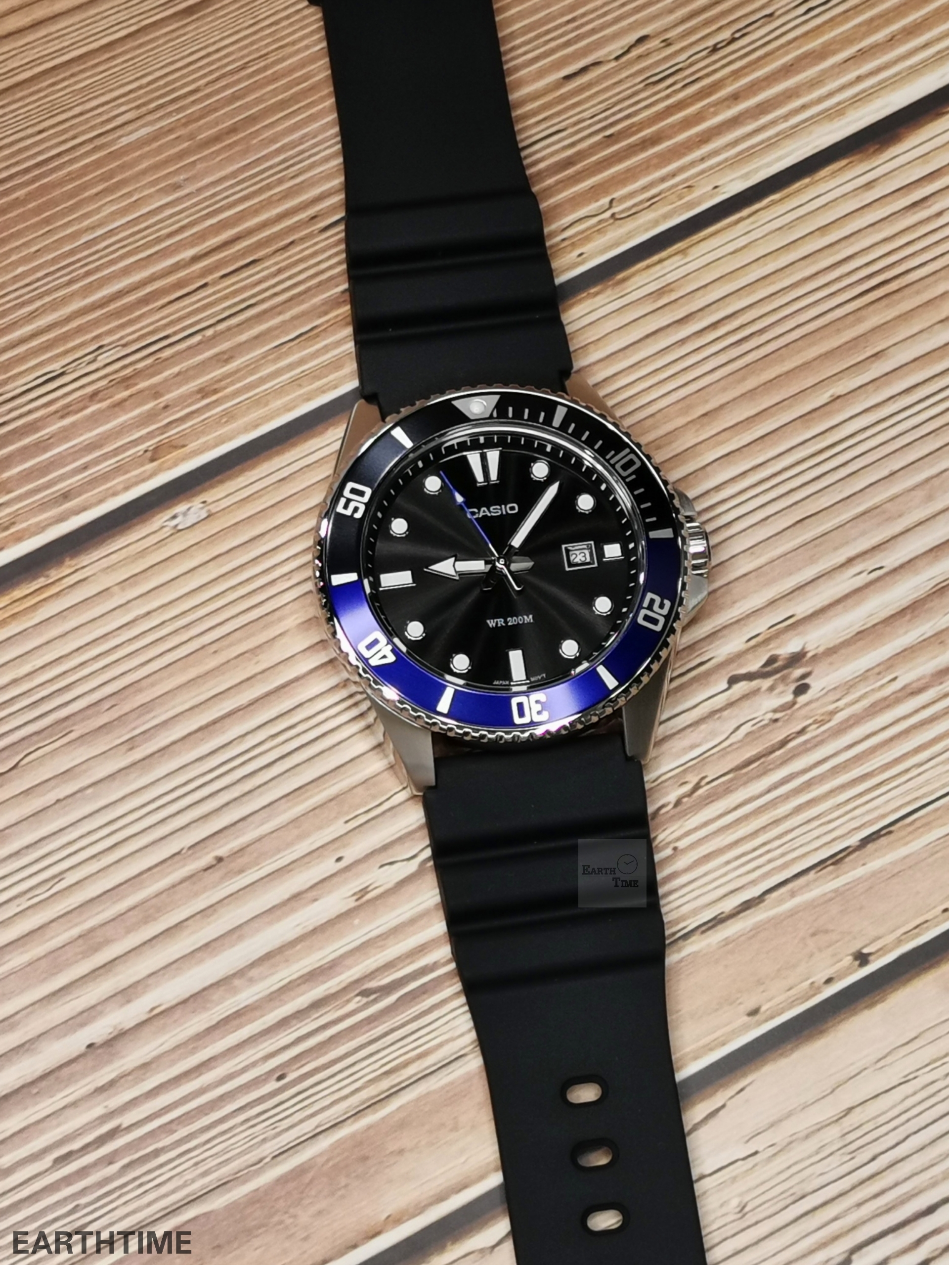 CASIO DURO 200 รุ่น MDV-107-1A2