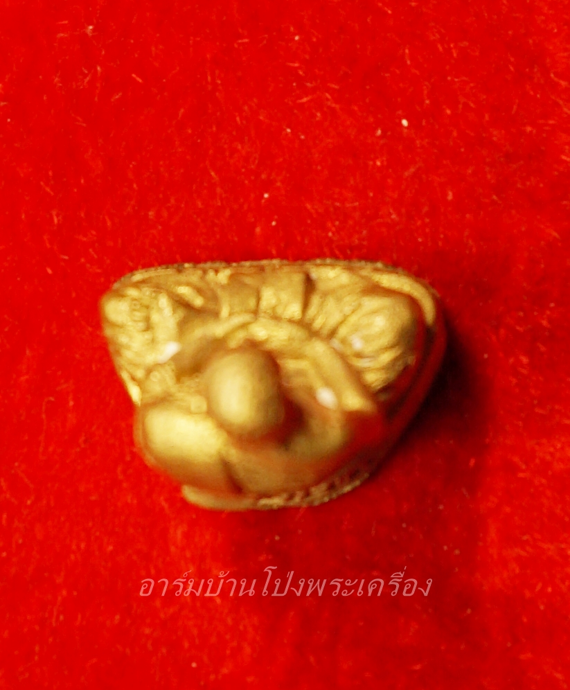 หลวงพ่อสุรินทร์ วัดลาดบัวขาว รูปหล่อ เนื้อฝาบาตร(องค์ที่1)