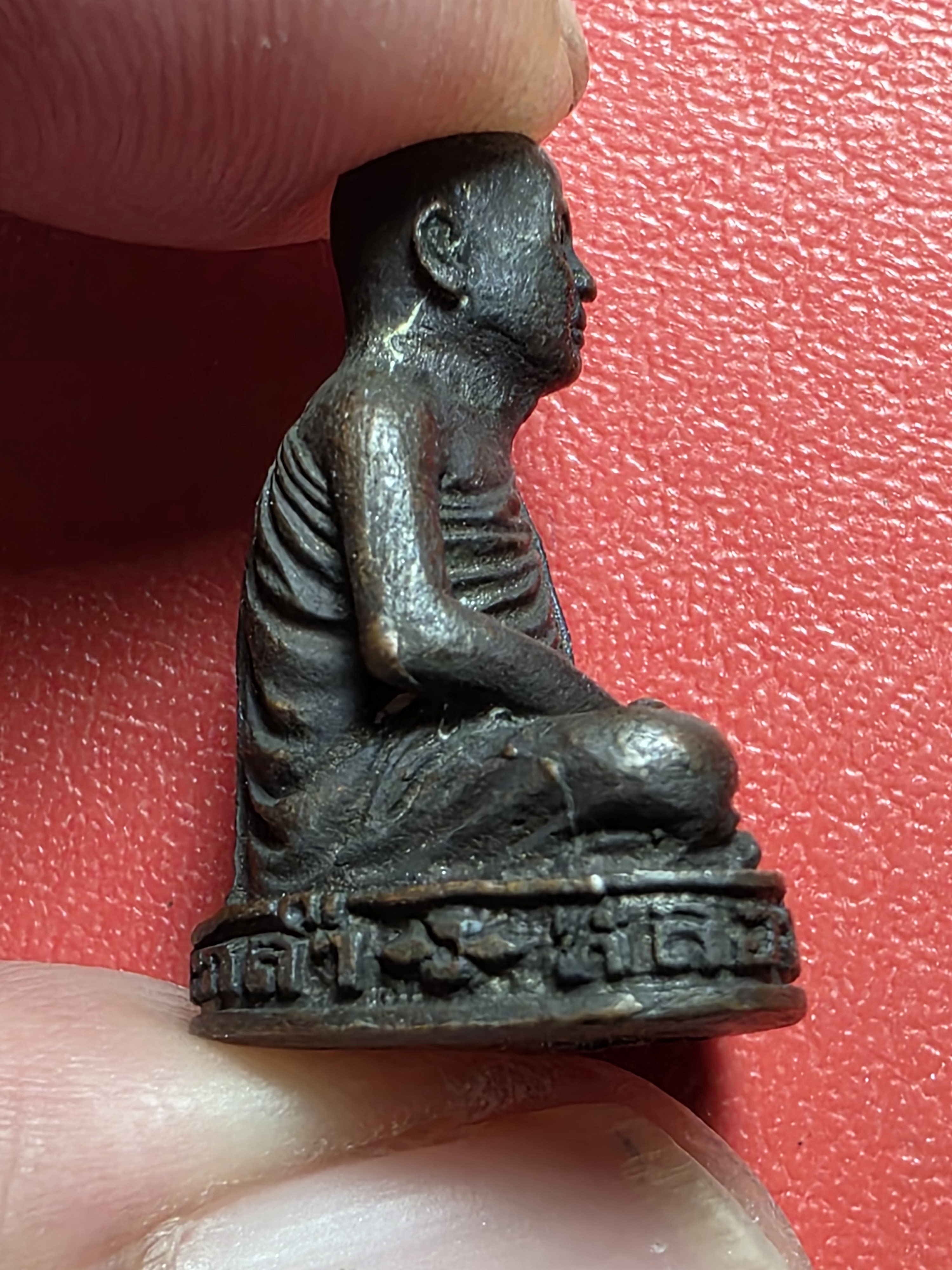 หลวงพ่อพิมพ์มาลัย วัดหุบมะกล่ำ รูปหล่อ เนื้อทองแดง ตอก2โค๊ต(องค์ที่3)