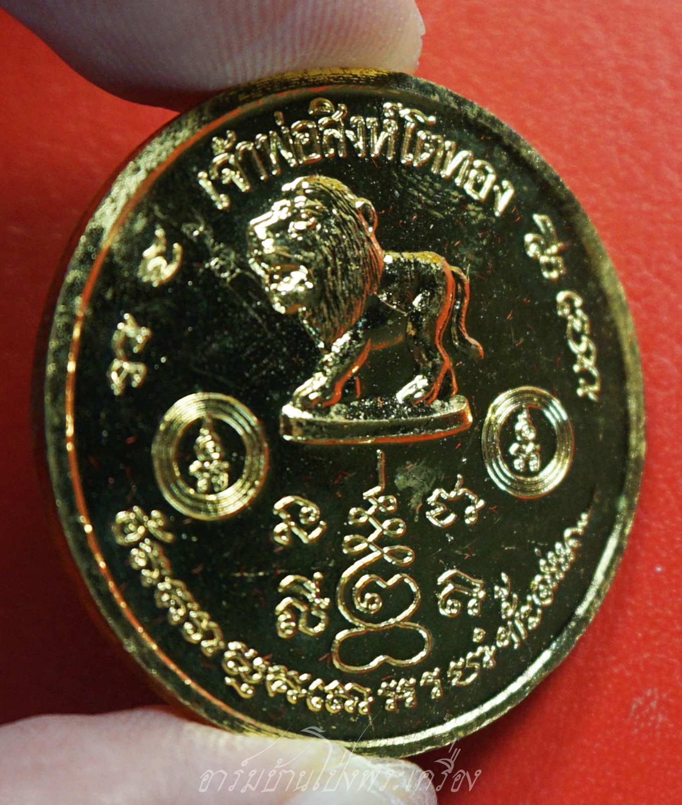 งานประจำปี เจ้าพ่อสิงห์โตทอง บางกอกน้อย กรุงเทพฯ ปี๒๕๖๐ เนื้อกะไหล่ทอง(องค์ที่1)