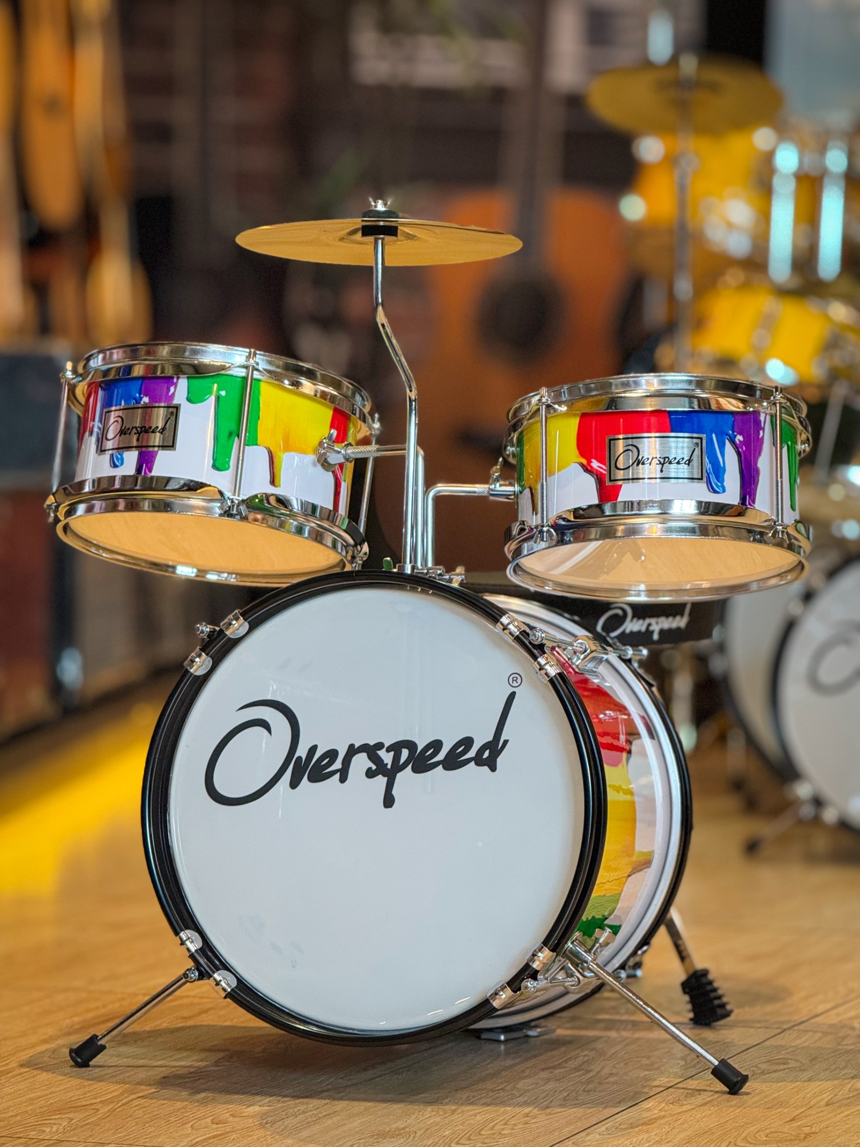 กลองชุดเด็ก Overspeed สีเรนโบว์ กลองชุด 3 ใบ พร้อมอุปกรณ์ครบชุด ขอบดำ แถมฟรี เก้าอี้กลอง+ไม้กลอง!!