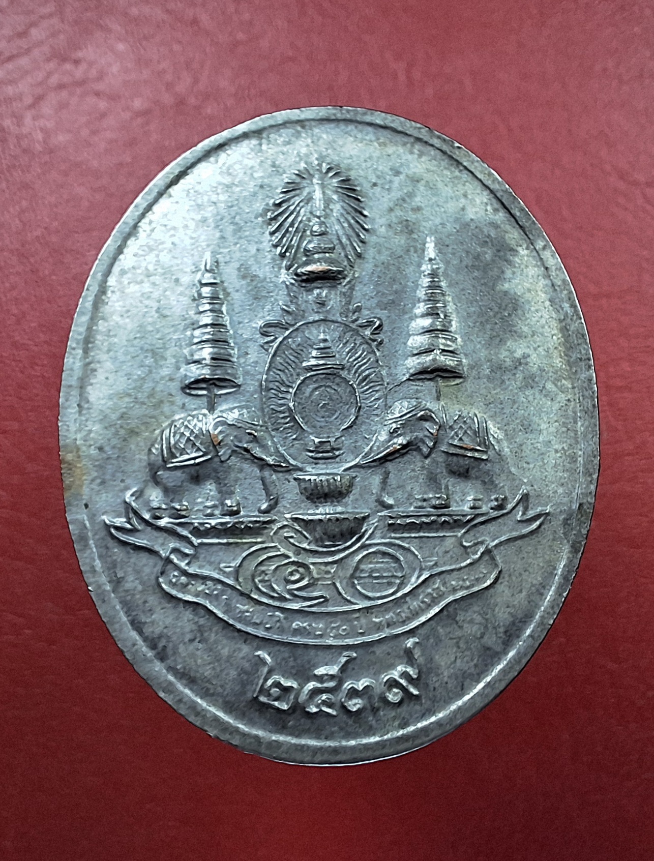 พระแก้วมรกต ฤดูร้อน ฉลองสิริราชสมบัติ ครบ๕๐ปี กาญจนาภิเษก ปี๒๕๓๙ กะไหล่เงินลงยา(องค์ที่1)