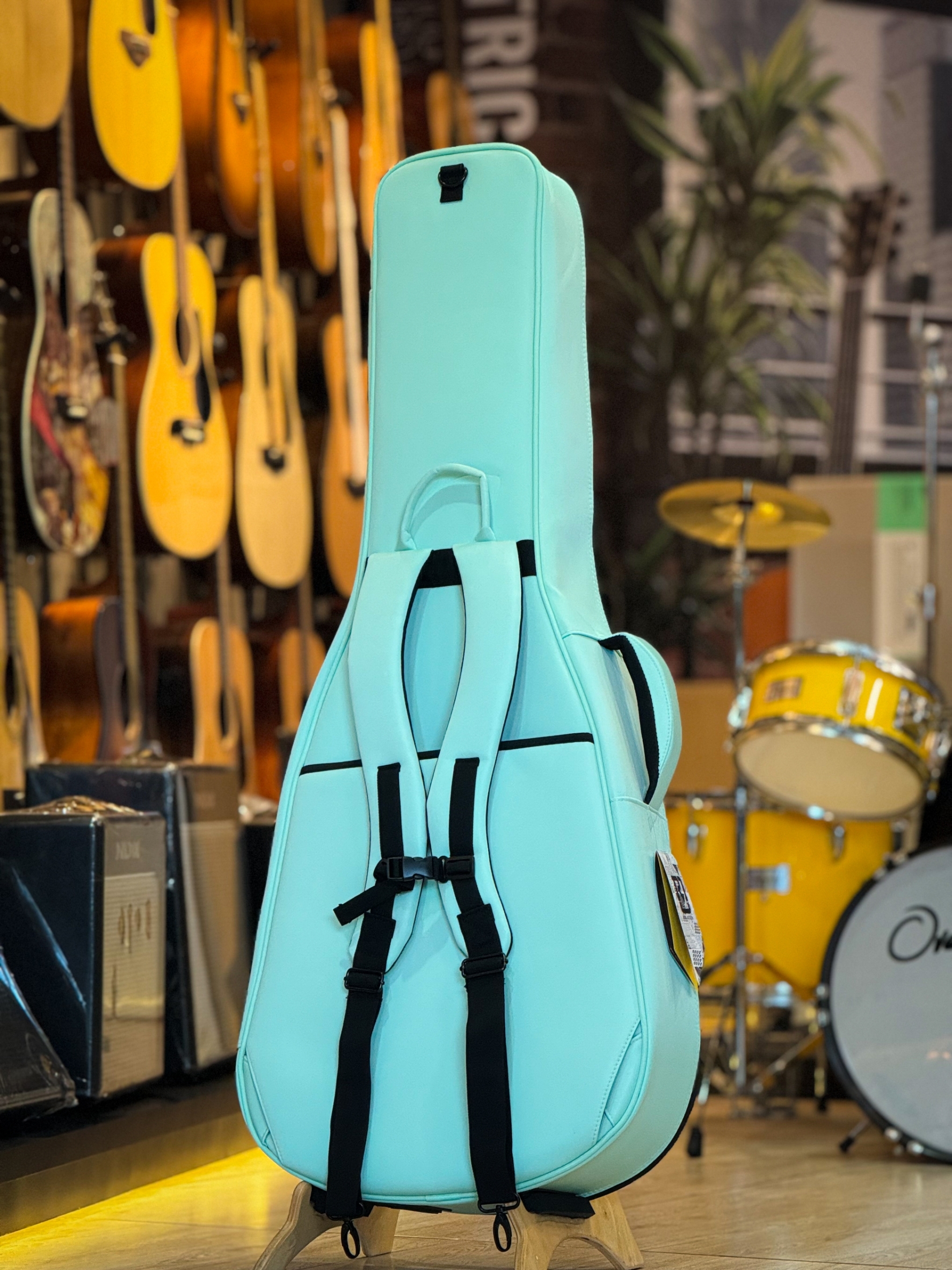 Real Mission ซอฟเคสกีตาร์โปร่ง เขียว/ชมพู รุ่นผ้า ขนาด 41 นิ้ว กระเป๋ากีตาร์โปร่ง ป้องกันการกระแทกได้ดี วัสดุกันน้ำ