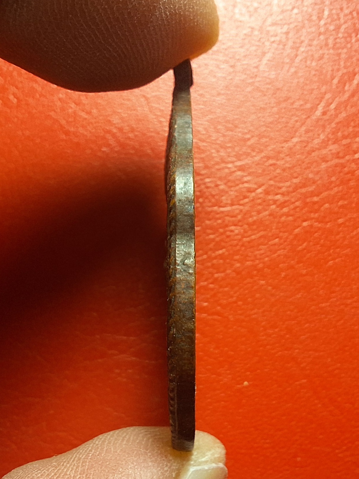 หลวงพ่ออรุณ วัดด่านทับตะโก รุ่นแรก ปี๒๕๑๘ เนื้อทองแดง(องค์ที่8)