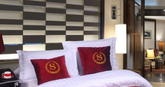 สั่งผลิตหมอนอิง,หมอนโลโก้,หมอนแจก