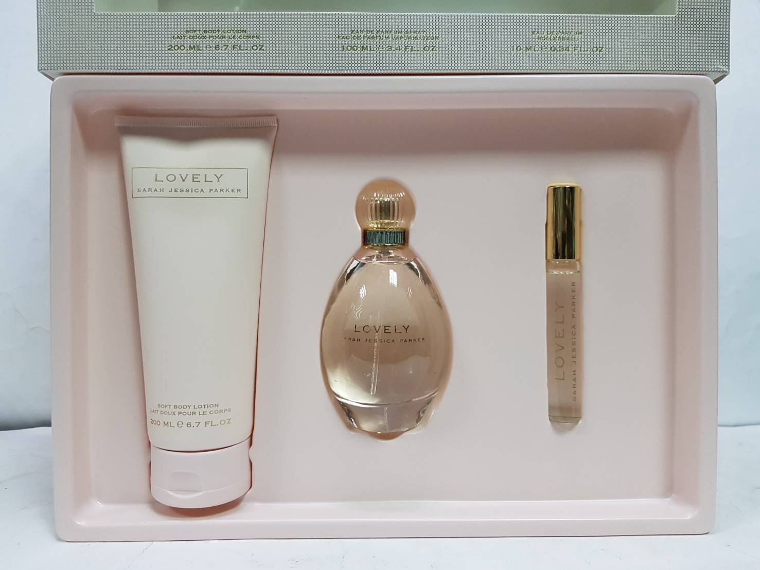 Set Sarah Jessica Parker Lovely EDP 100ml. Mini 10ml. Body Lotion 200ml. น้าหอมแท้ 100%