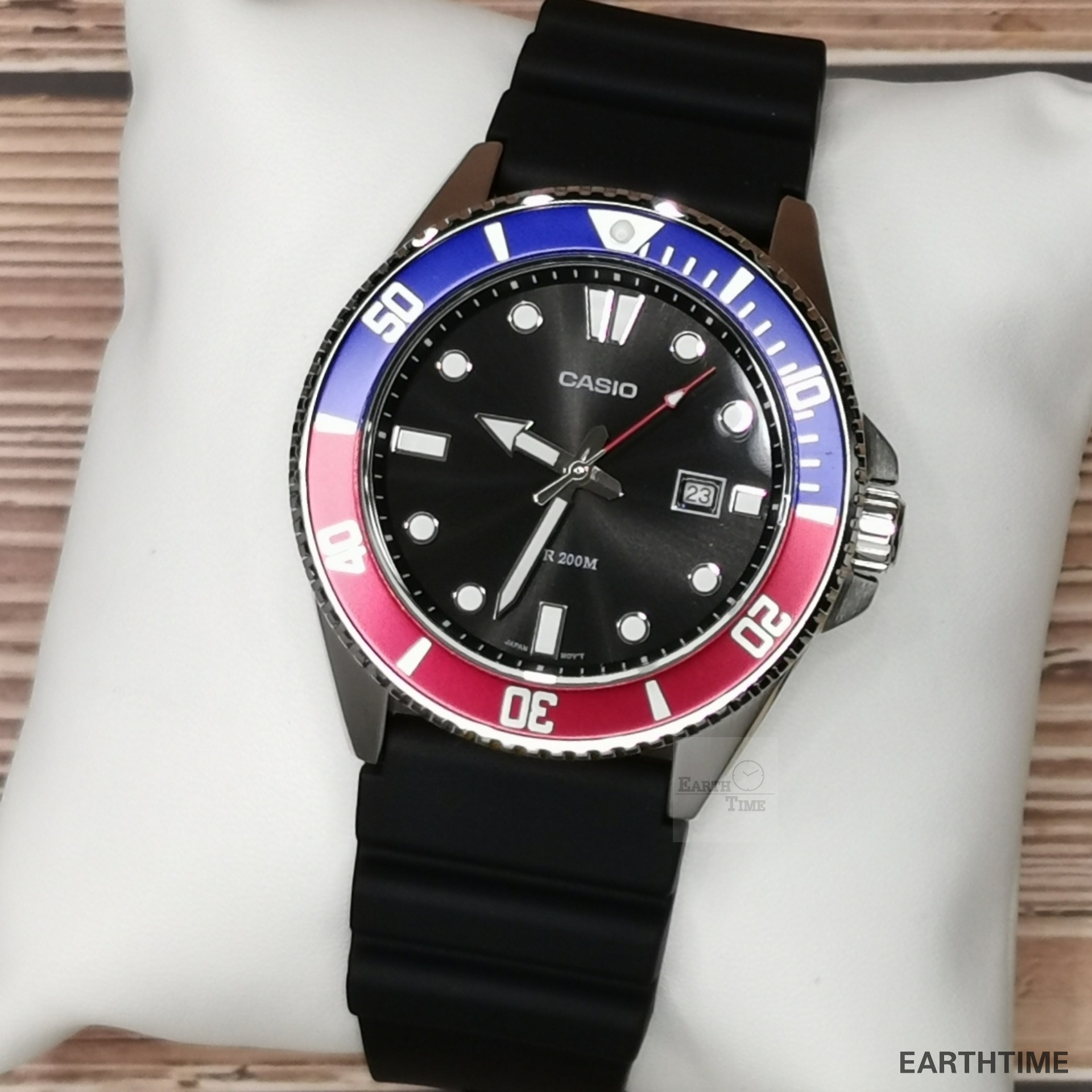 CASIO DURO 200 รุ่น MDV-107-1A3