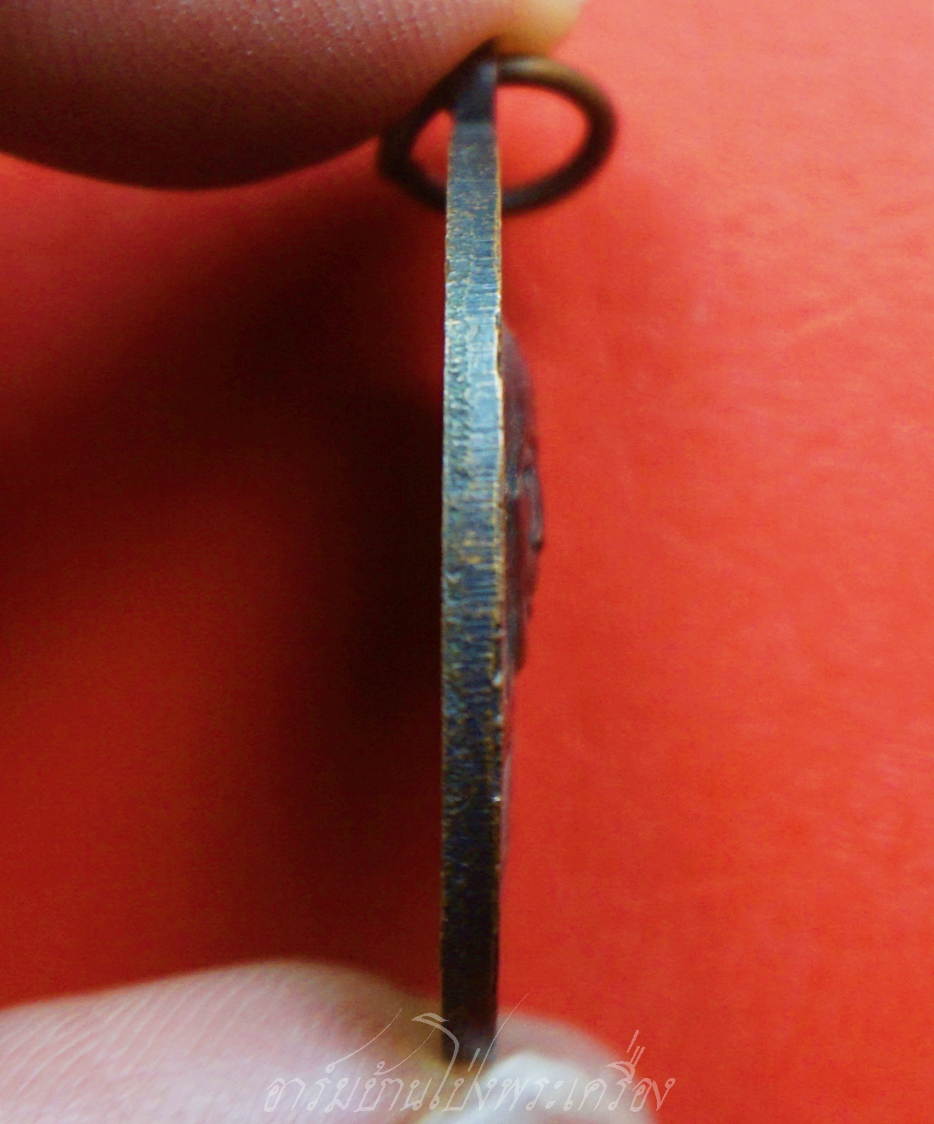 พระครูกมล ศีลวัตร(หลวงปู่บุญมี) วัดร่องคำ จ.กาฬสินธุ์ เนื้อทองแดงรมดำ(องค์ที่1)