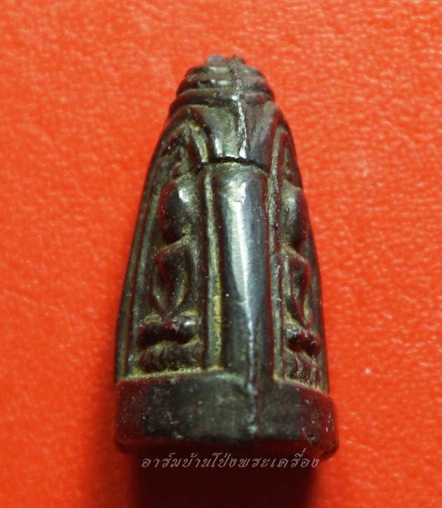 พระครูหัน วัดสระตะโก พรหมสามหน้า เนื้อเมฆพัตร(องค์ที่1)