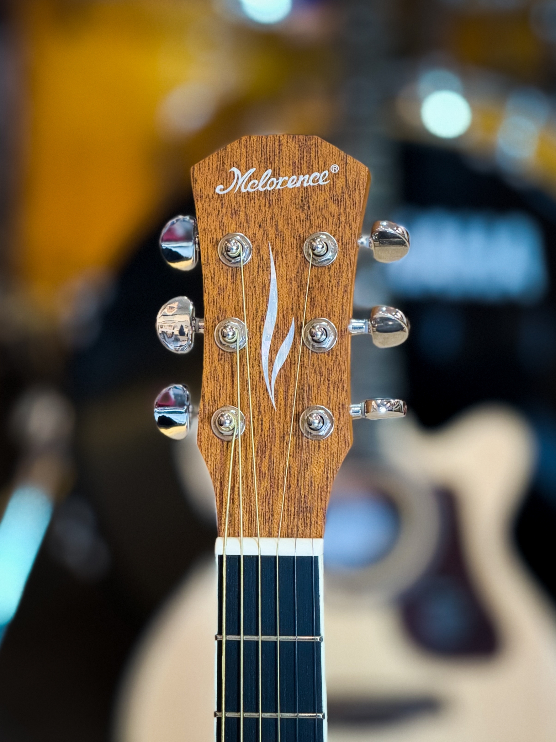 Mclorence กีต้าร์โปร่ง 34 นิ้ว MC-34 สีไม้เข้ม กีตาร์โปร่ง เสียงใสกังวาล ฟรี กระเป๋า Nami เทา / ปิ๊ก4อัน / ประแจ