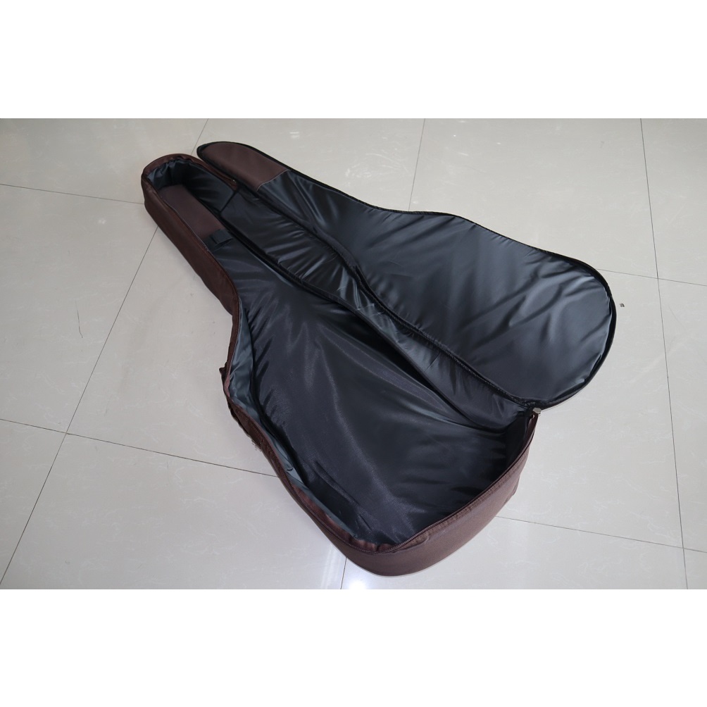 กระเป๋ากีต้าร์โปร่ง Takavood 41" ใส่กีต้าร์ได้ถึงขนาด 41 นิ้ว บุฟองน้ำหนา เนื้อผ้าอย่างดี มีช่องเก็บอุปกรณ์