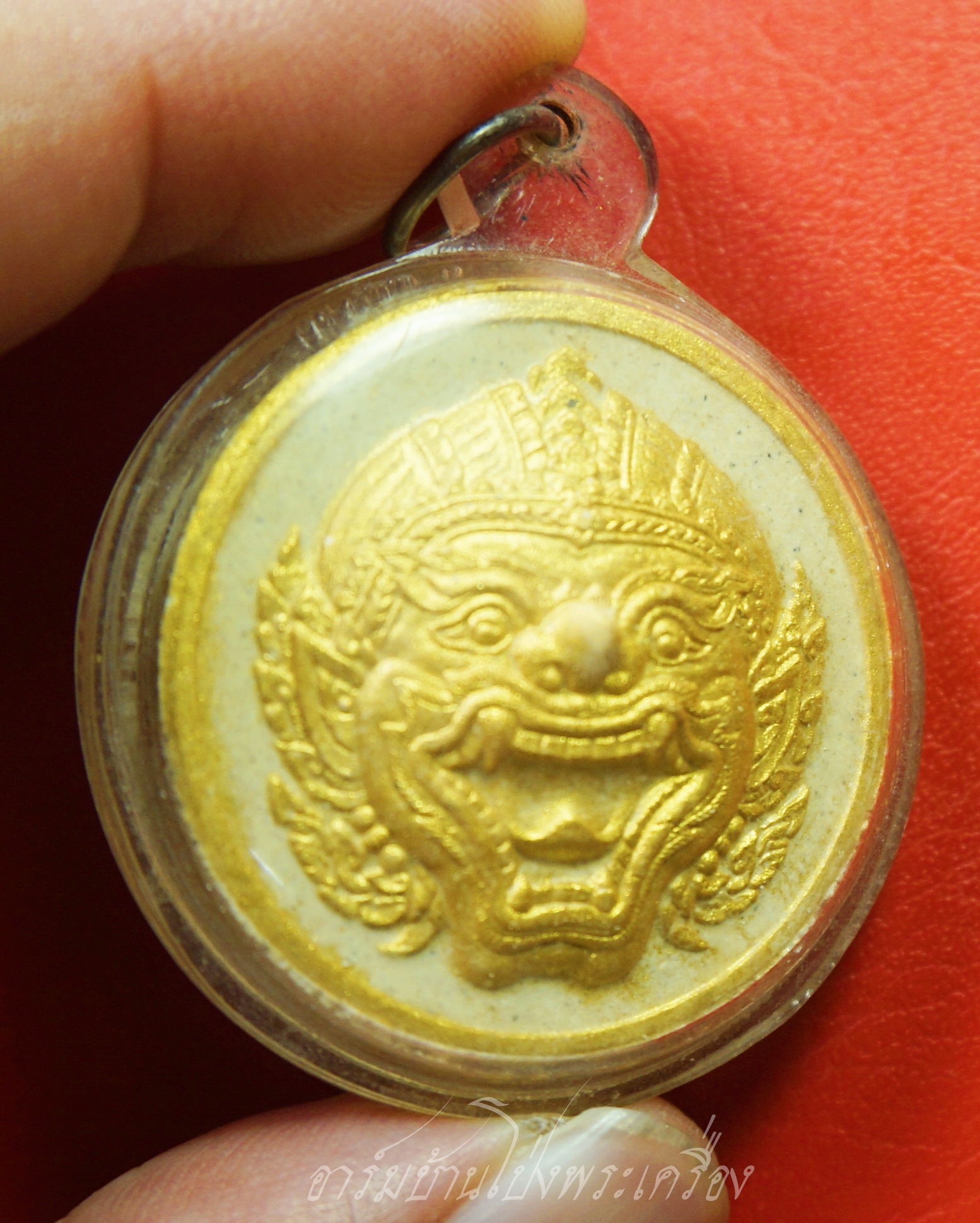 หนุมาน เนื้อผงปัดทอง รุ่นไหว้ครู หลวงพ่อพูล วัด่ไผ่ล้อม จ.นครปฐม ปี๒๕๕๔(องค์ที่1)