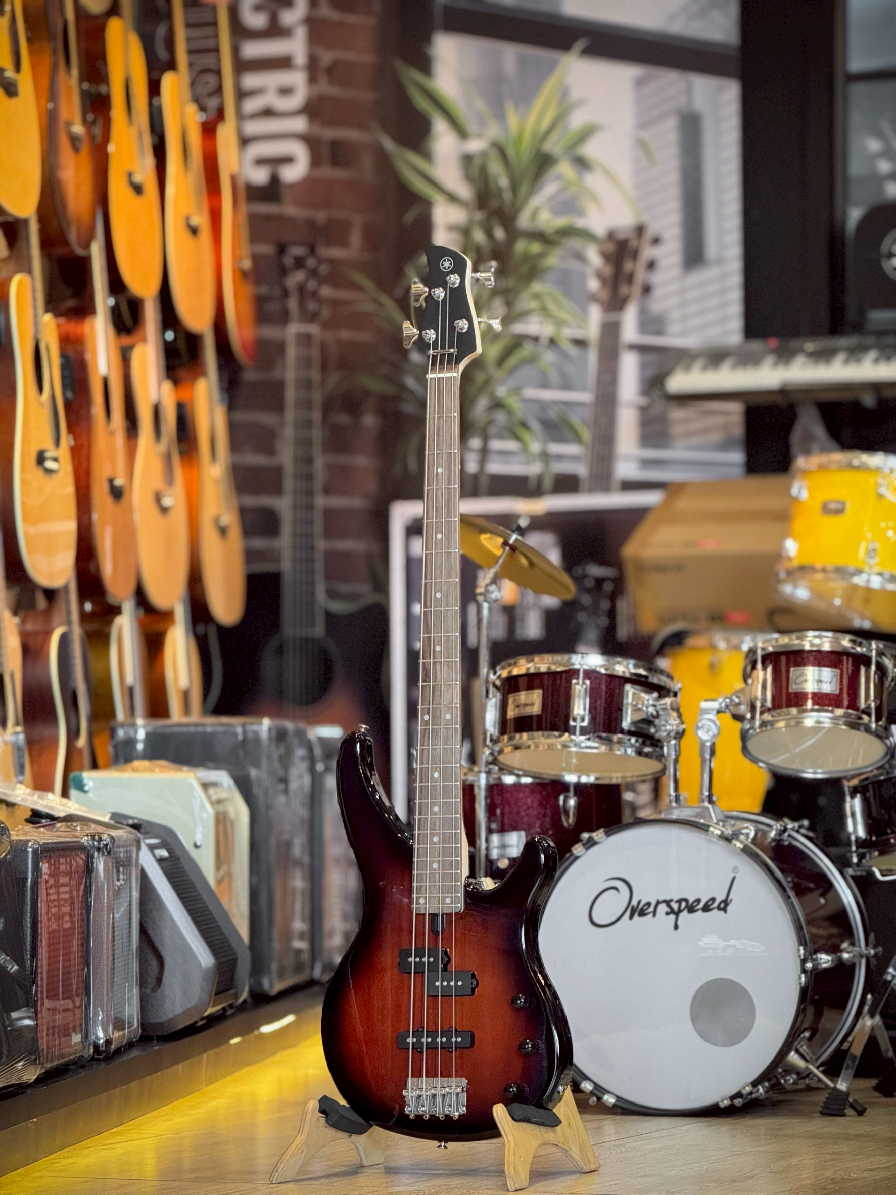 YAMAHA TRBX174 สี Old Violin Sunburst เบสไฟฟ้า 4 สาย รับประกันศูนย์