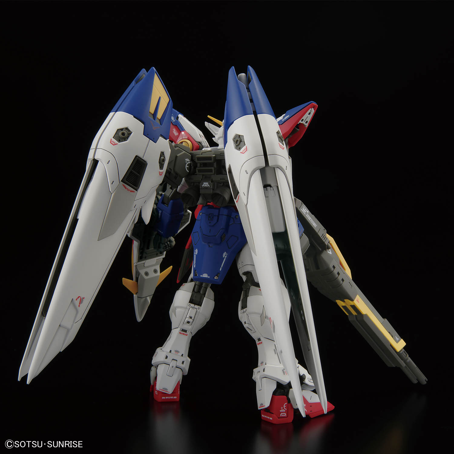 (Bandai) RG 1/144 Wing Gundam Zero