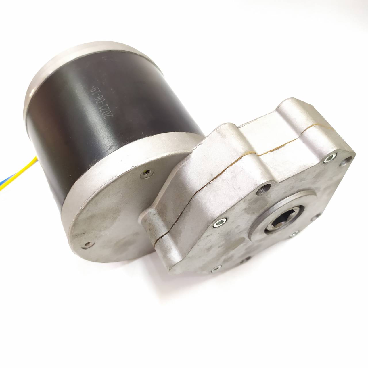 มอเตอร์เกียร์ 24v 600w 45rpm รูในหกเหลี่ยม 16mm