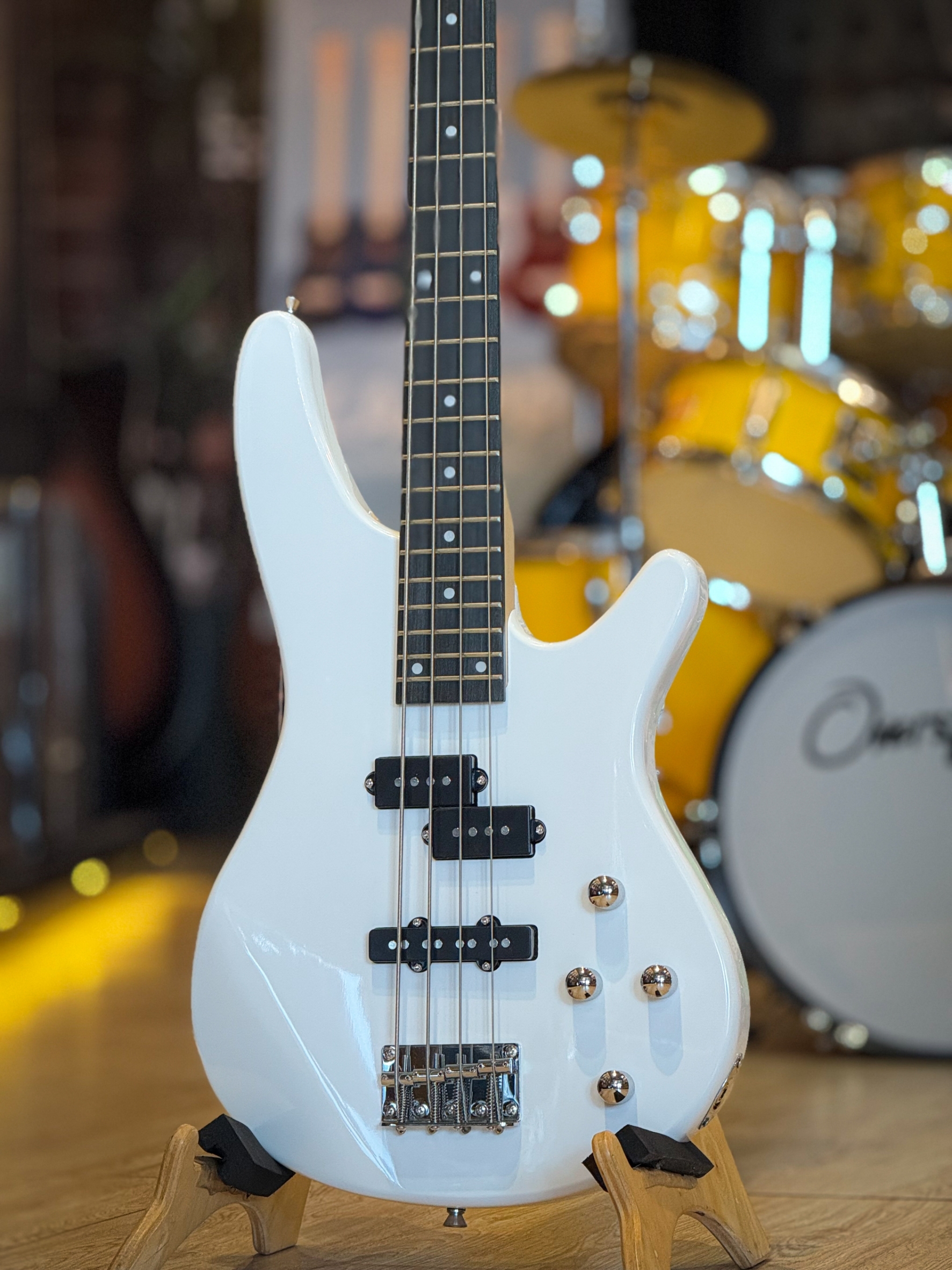 เบสไฟฟ้า Siam Music IB-4 Electric PJ Bass 24 เฟรต 2 วอลุ่ม 2 โทน พร้อม กระเป๋า ปิ๊ก สายแจ๊ต