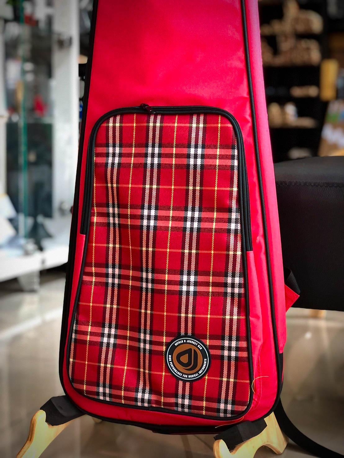 [ส่งด่วน🚛] กระเป๋าพิณ ออนซอน รุ่น RD-43 (สีแดง-แดง) บุฟองน้ำหนา ช่วยกันกระแทกได้ดี ซิปขนาดใหญ่ มีสายสะพายหลัง - พร้อมส่ง