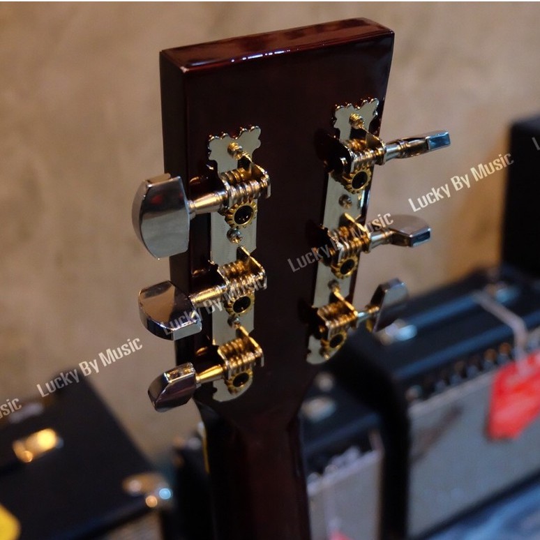 Martin Lee กีต้าร์โปร่ง 38 นิ้ว สีซันเบิร์น มีเหล็กดามคอ แถมฟรี กระเป๋า ปิ๊ก ที่เก็บปิ๊ก จูนเนอร์ สายสะพายและใบคอร์ด