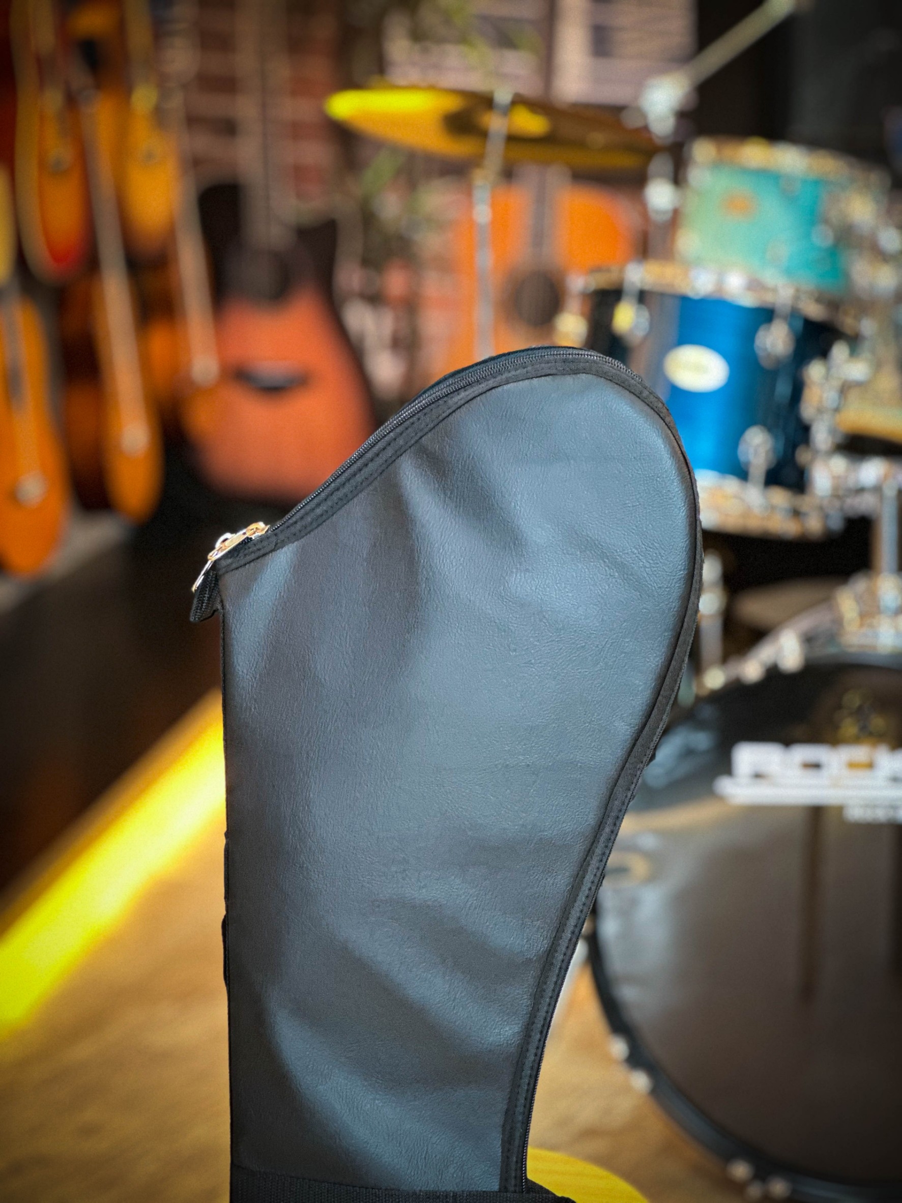 กระเป๋าพิณ รุ่น หนังบุฟองน้ำ 3มิล / 5 มิล ป้องกันการกระแทก ซิปแข็งแรง มีสายสะพาย หูหิ้ว กระเป๋าใส่พิณ - มี COD