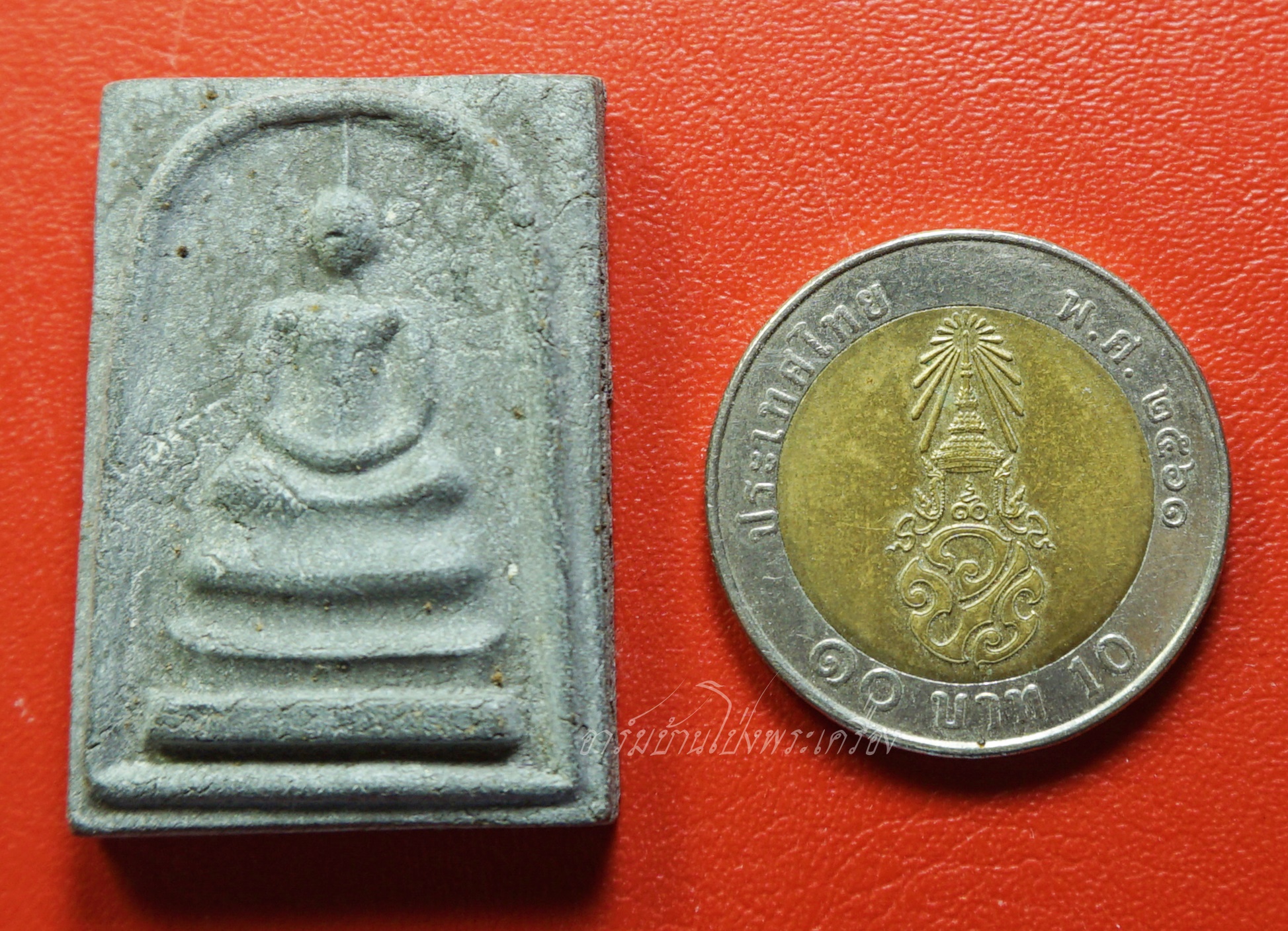 หลวงปู่หนู ฉินนะกาโม วัดทุ่งแหลม สมเด็จยันต์เล็ก ฉลองอายุ๗๒ปี ปี๒๕๑๗ เนื้อผงสีเทา(องค์ที่1)