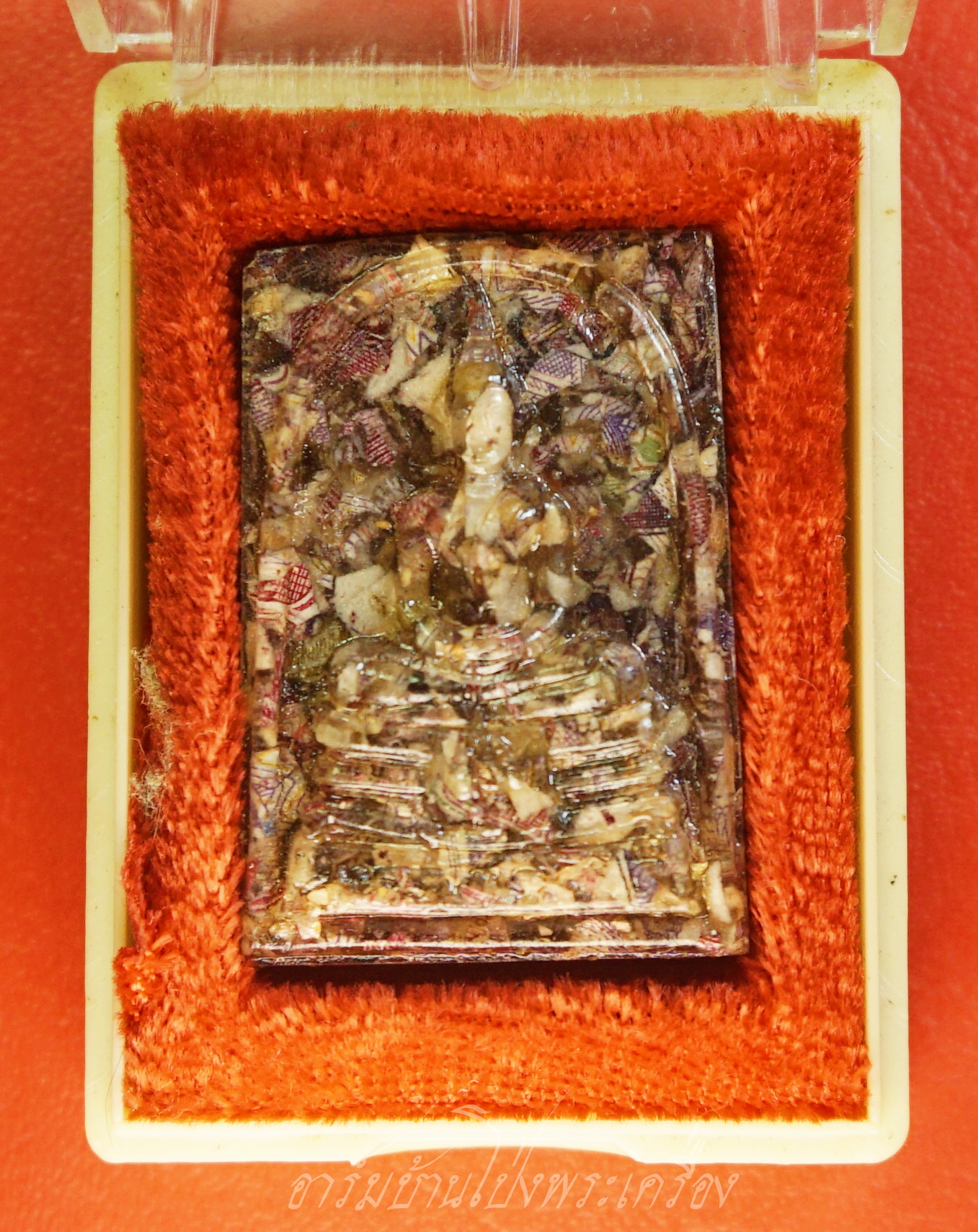 หลวงพ่อโสธร วัดหลวงพ่อโสธร ปี๒๕๓๘ เนื้อเรซิ่นผสมธนบัตร(องคที่1)