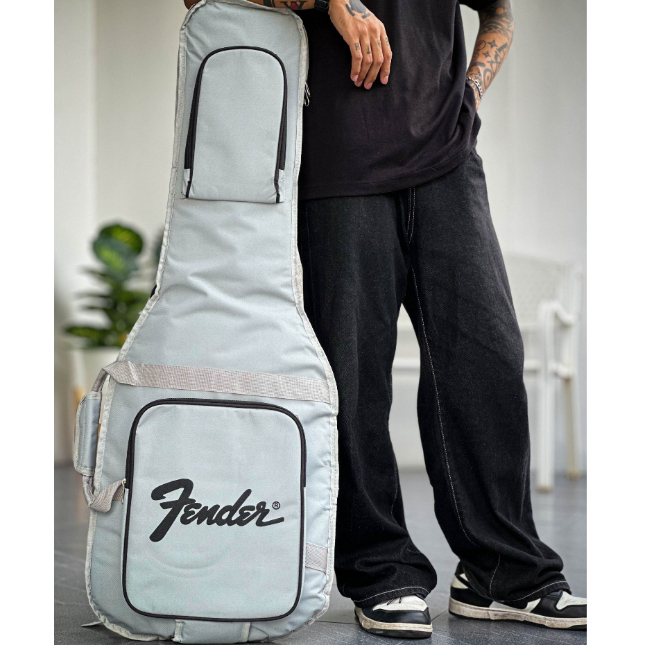ซอฟเคสกีต้าร์ไฟฟ้า Fender บุฟองน้ำหนา 12 ม. สีเทา ขาดเทาอ่อน พร้อมหูหิ้ว สายสะพาย กระเป๋ากีต้าร์ไฟฟ้า