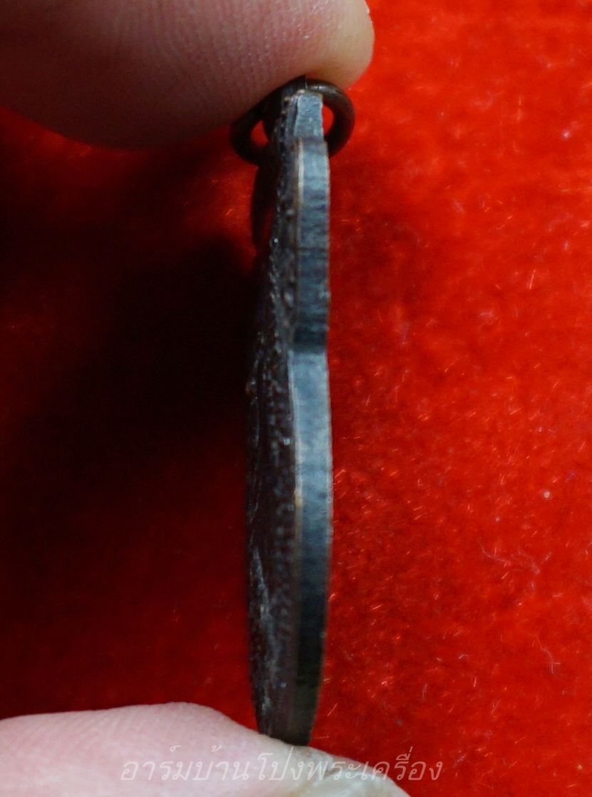 หลวงปู่นนท์ วัดเหนือวน รุ่นสี่ ปี๓๖ เนื้อทองแดงรมดำ(องค์ที่2)