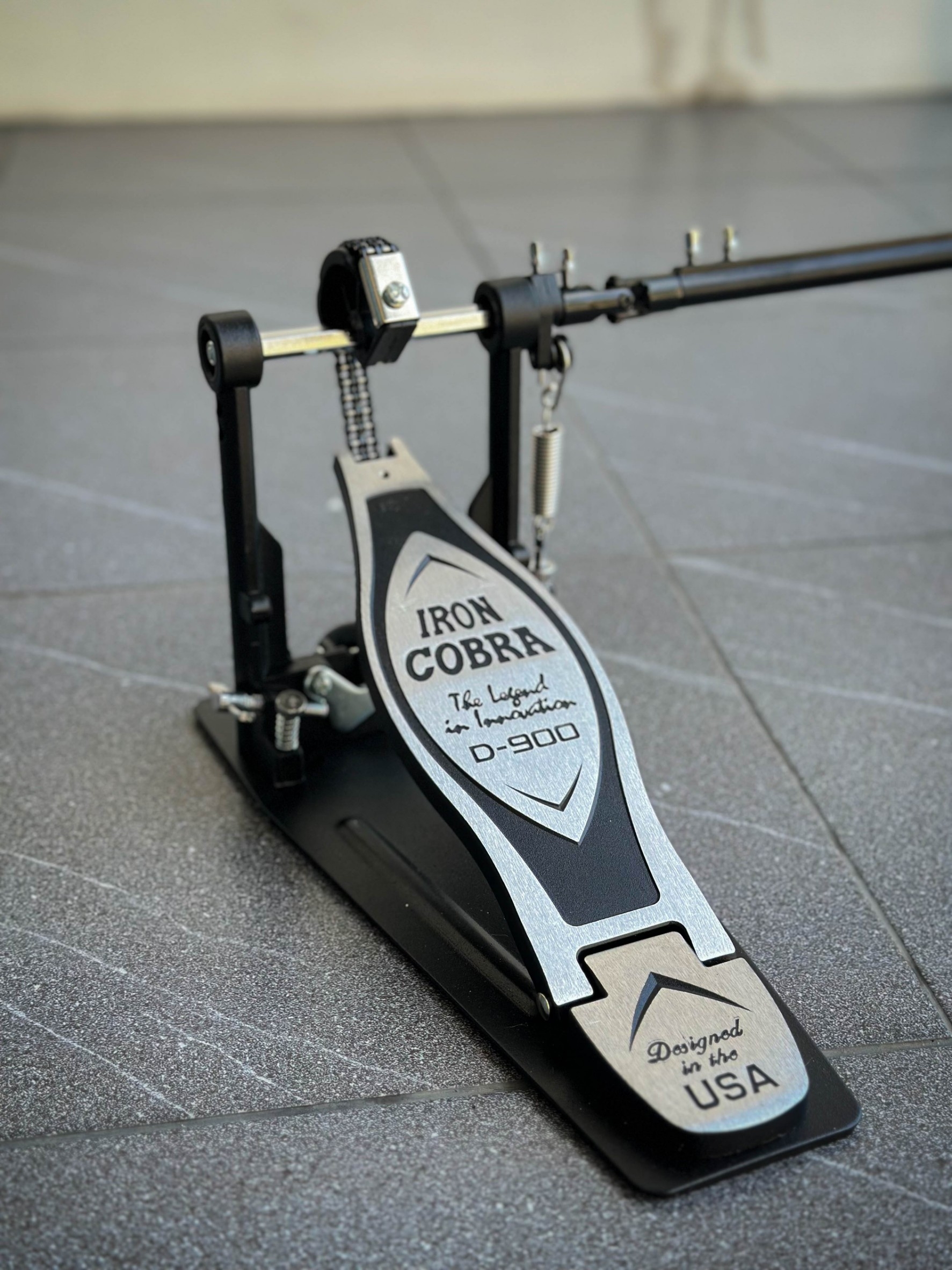 กระเดื่องคู่ โซ่คู่ ผลิตจากวัสดุคุณภาพดี กระเดื่องกลอง สำหรับกลองชุด ฟรี ก้านกระเดื่อง/ประแจกลอง