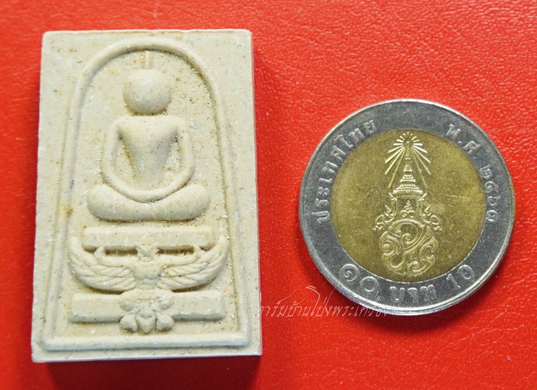 พระสมเด็จ ทรงครุฑ หลวงพ่อแพ วัดพิกุลทอง หลังรูปเหมือน รุ่นอายุ ๙๔ ปี(องค์ที่1)