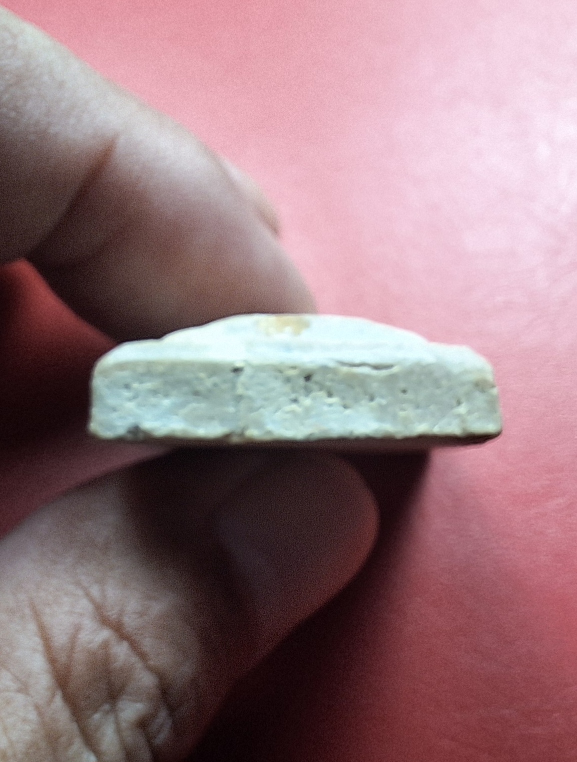 พระผงพุทธอาคม หลวงพ่อคิ้ม วัดหนองเสือยางประสาท(องค์ที่1)