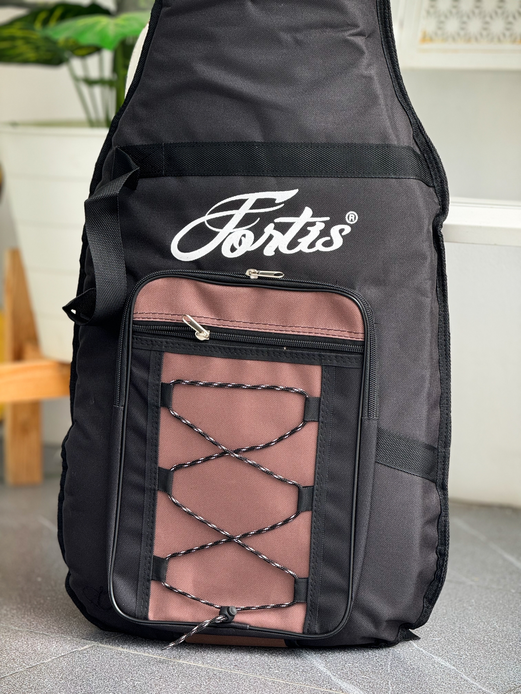 กระเป๋ากีต้าร์ไฟฟ้า Fortis บุฟองน้ำหนา 25 มิล ซอฟเคสกีต้าร์ไฟฟ้า กระเป๋าหน้าแบบถัก มีสะพายหลัง