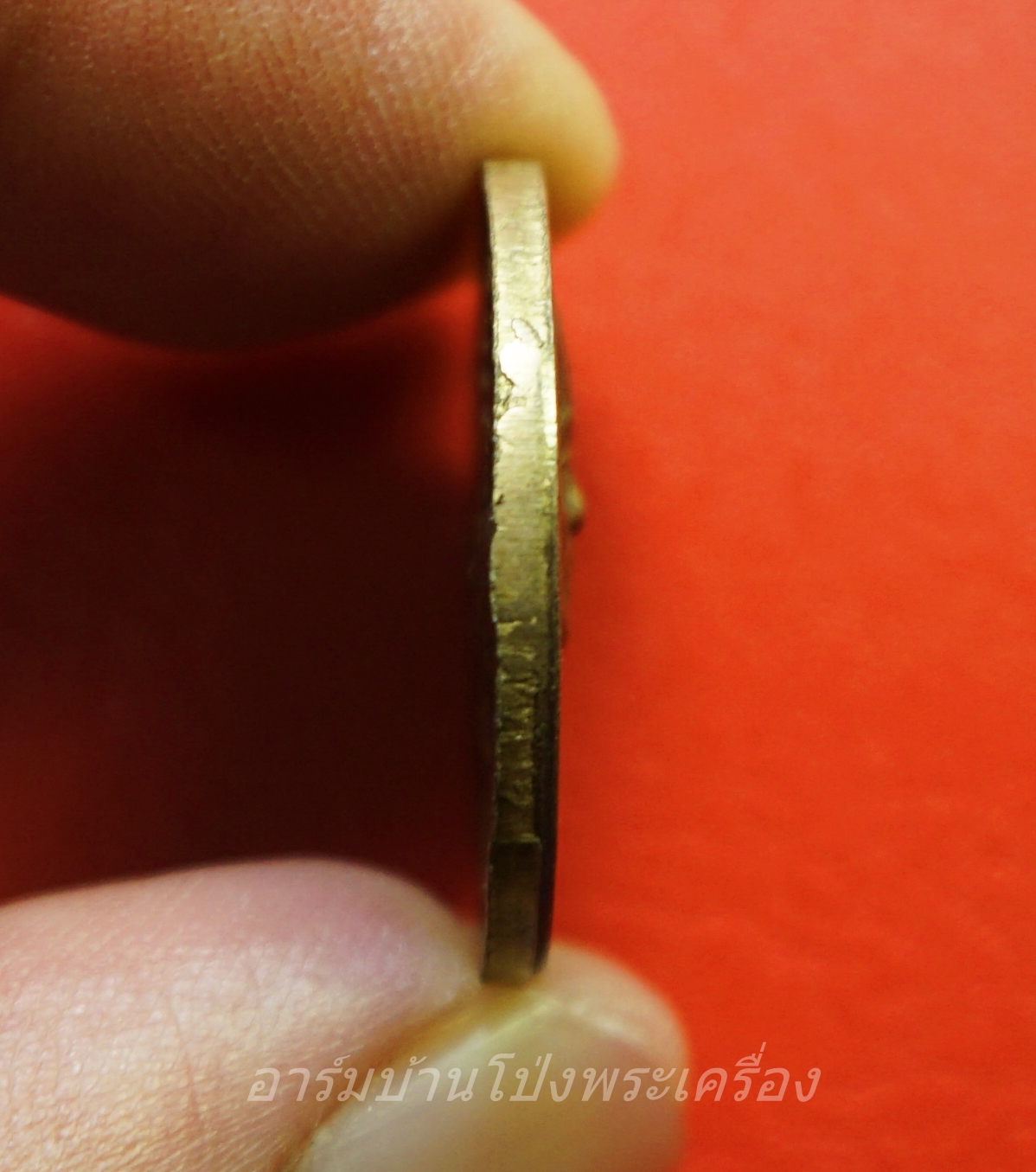 พระอาจารย์สมชาย วัดเขาสุุกิม รุ่นเมตตา อายุ ๖๖ ปี พ.ศ.๒๕๓๔ เนื้อฝาบาตร(องค์ที่1)