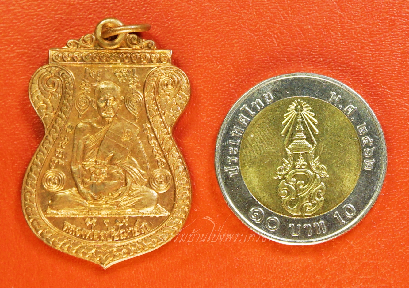 หลวงพ่อภู วัดช้าง จ.นครนายก เนื้อทองแดงผิวไฟ(องค์ที่1)