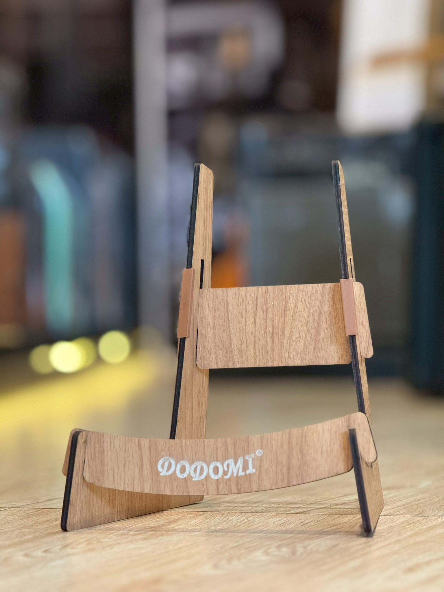 ขาตั้งอูคูเลเล่ไม้ Dodomi ขาตั้งอูคูเลเล่ ทำจากไม้ งานประกอบง่าย กะทัดรัด พกพาได้