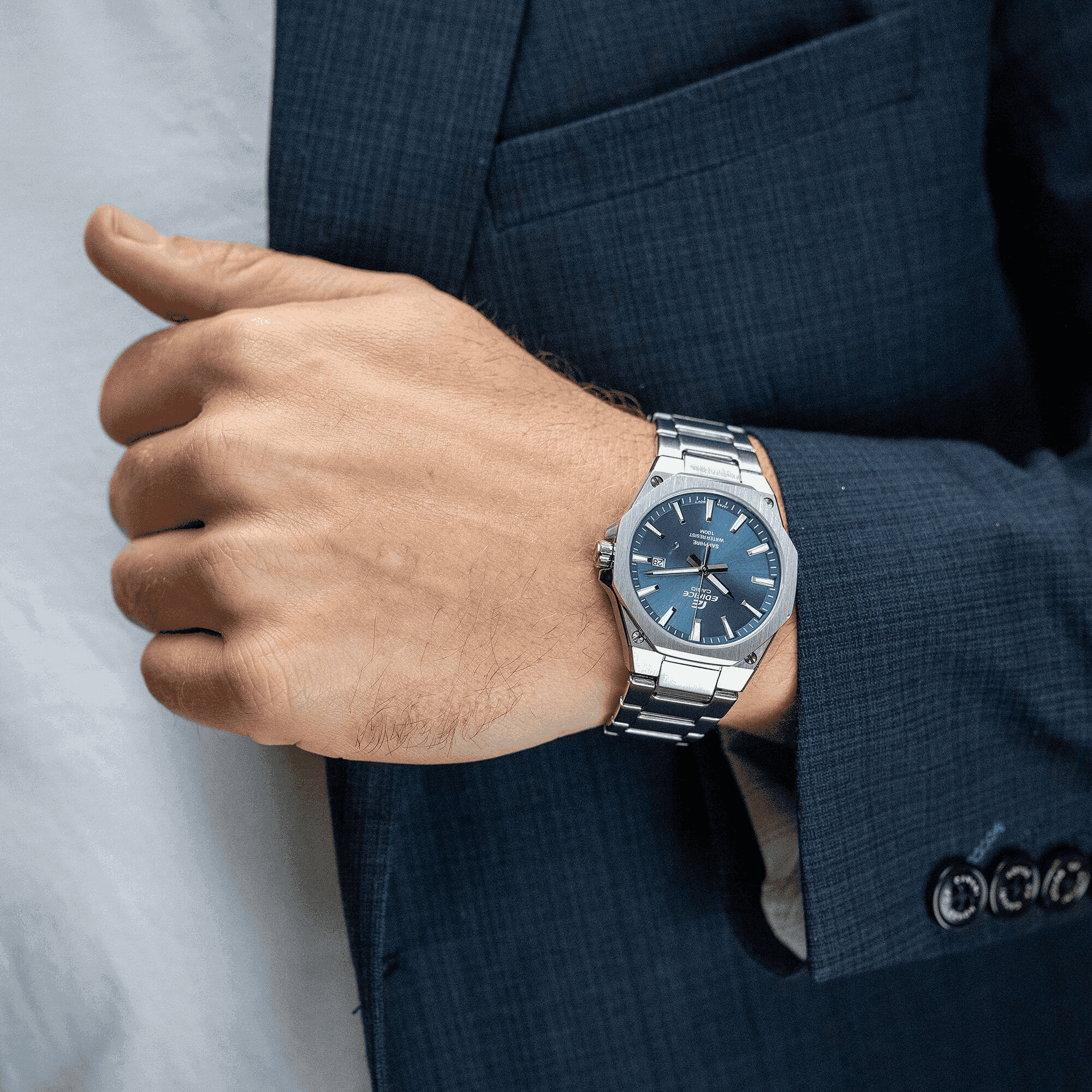 EFR-S108D-2AV l CASIO EDIFICE