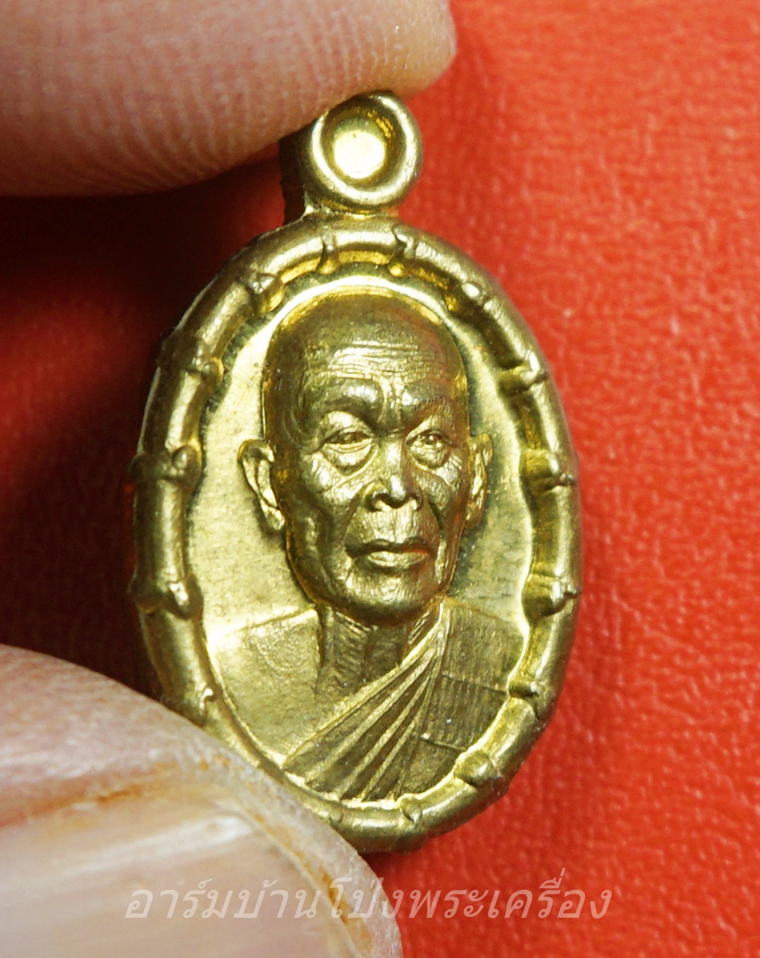 หลวงพ่อหวล วัดชาวเหนือ เม็ดแตง ปี๒๕๕๘ เนื้อฝาบาตร(องค์ที่1)