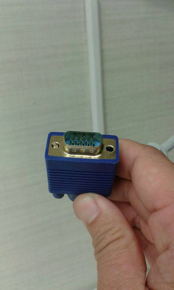 สายสัญญานสายVGAยาว5เมตรปลั้กตัวผู้DB15 3แถว2ข้าง