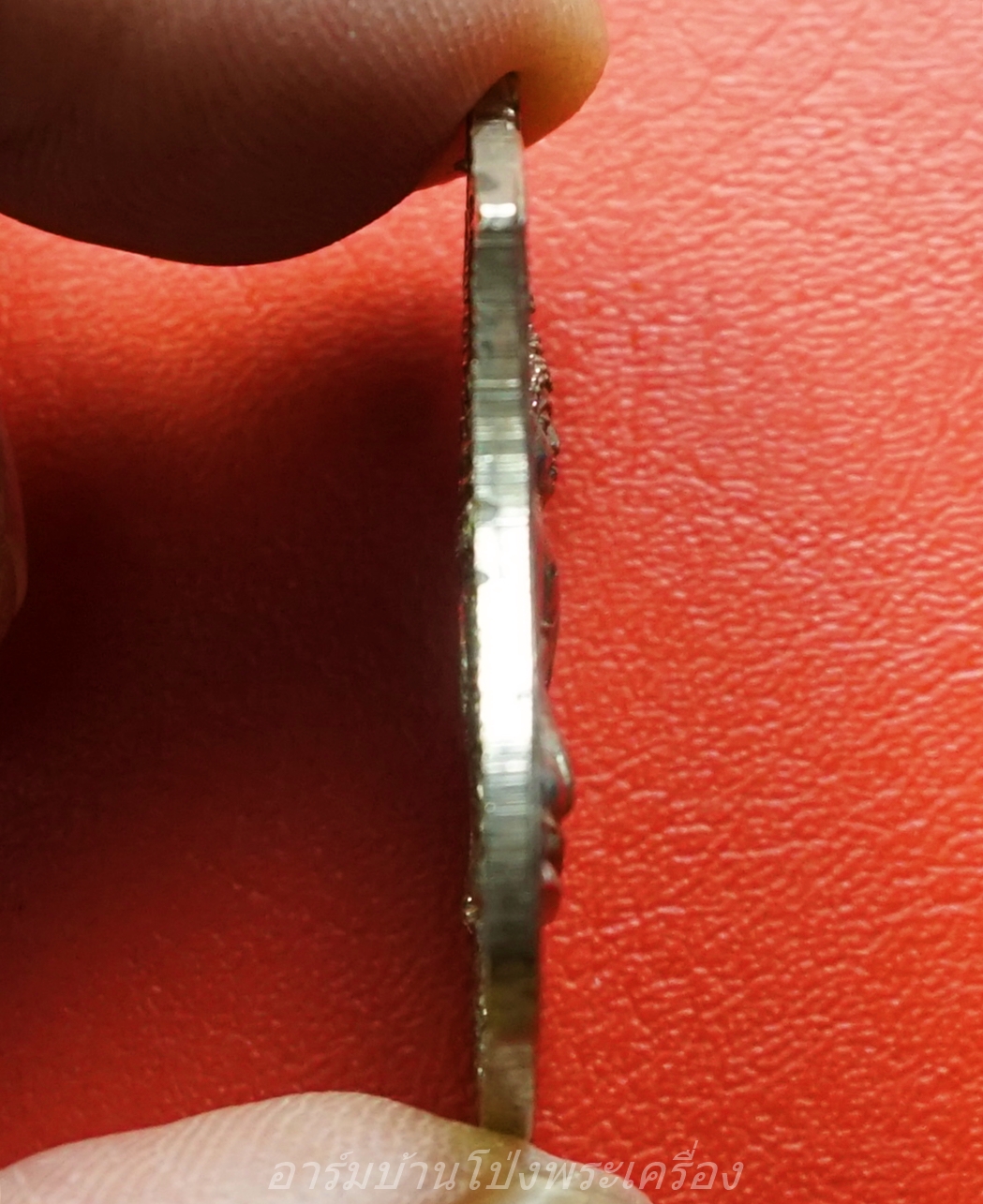 พระสัมพุทธชินสีห์มหามุนีศาสดา ที่ระลึกเจ้าพ่อหลักเมืองราชบุรี ปี๒๕๒๕ เนื้อกะไหล่เงิน(องค์ที่1)