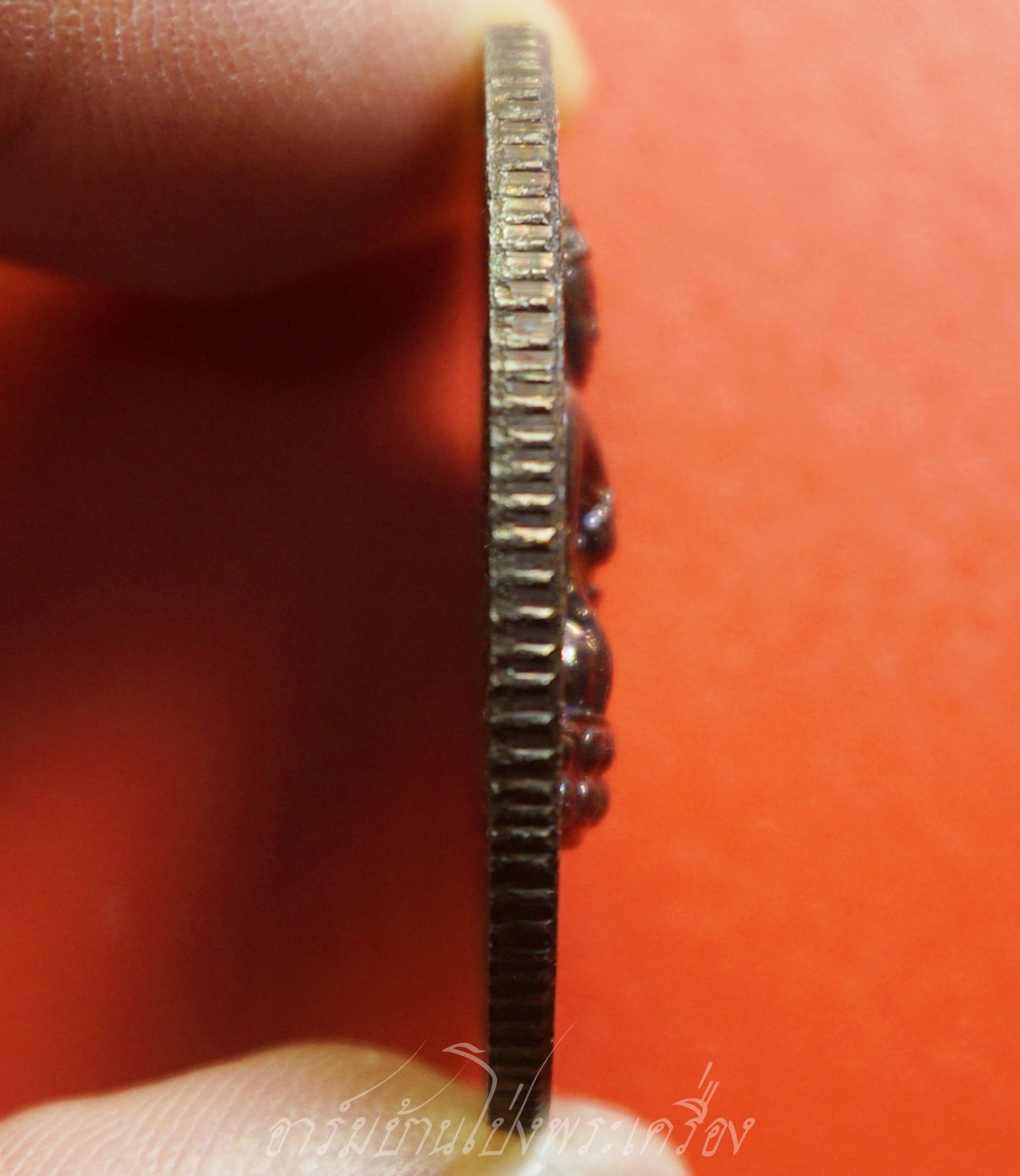 พระกริ่งพ่อหลวง วัดพระศรีมหาศาสดาราม ปี๒๕๕๐ เนื้อทองแดงรมดำ ซองเดิม(องค์ที่1)