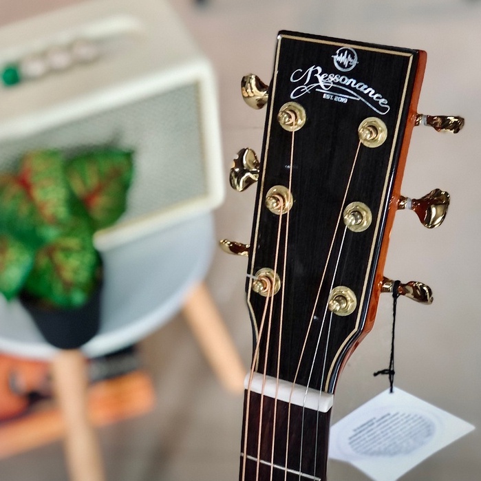กีต้าร์โปร่งไฟฟ้า Resonance รุ่น R03 ไม้แท้ทั้งตัว สีไม้เข้ม
