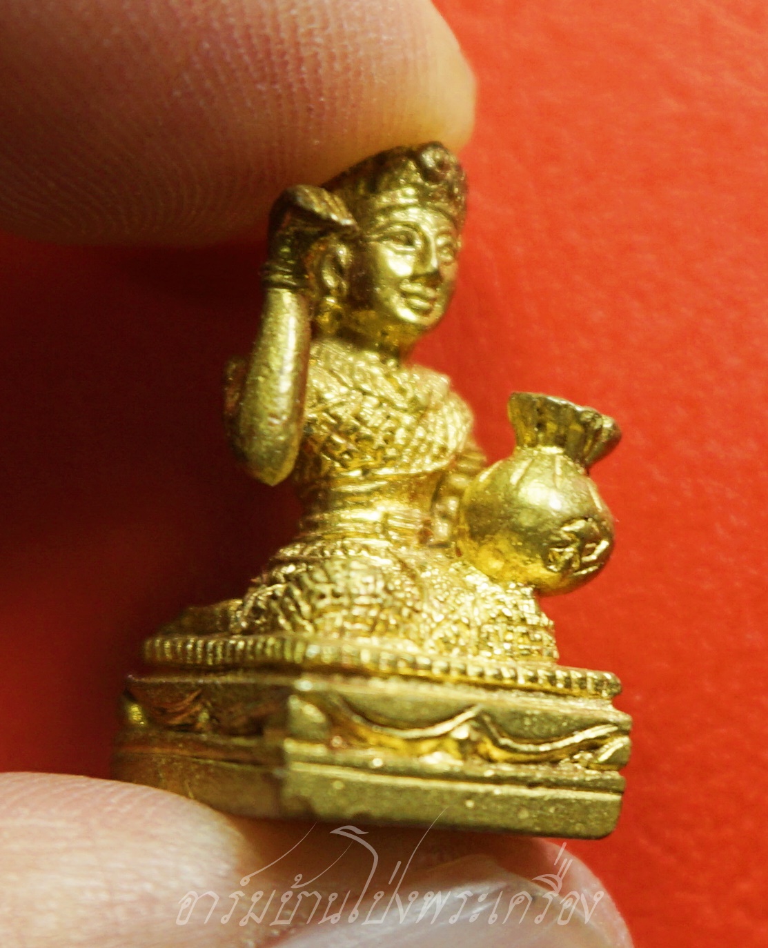 หลวงพ่อสอน วัดลาดบัวขาว ปี๒๕๕๓ นางกวัก โภคทรัพย์ เนื้อฝาบาตร โค๊ตดอกบัว เลข1319(องค์ที่1)