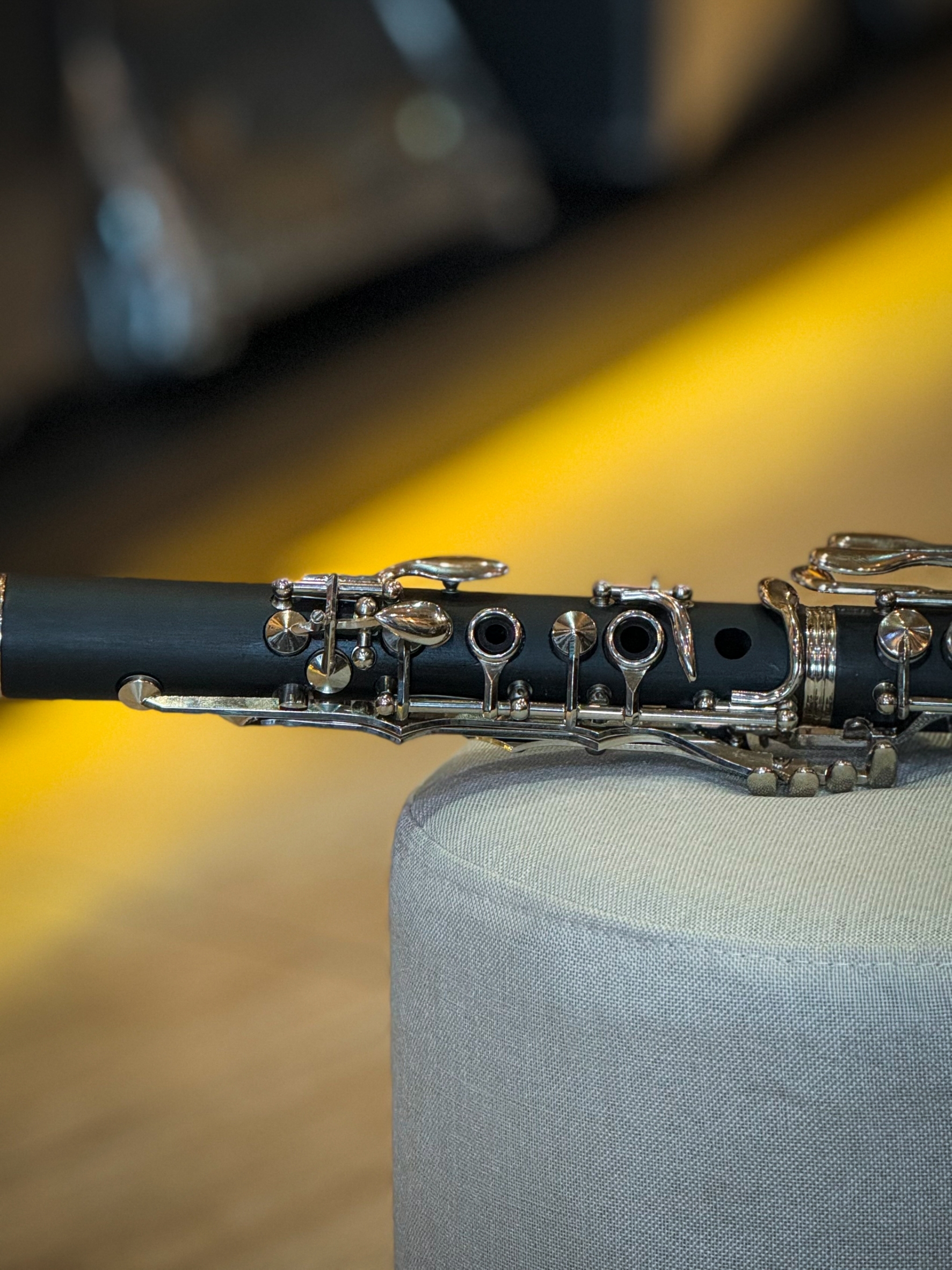 คลาริเน็ต Clarinet Muslady พร้อมกระเป๋าเก็บอย่างดี สีดํา เสียงกังวาล แข็งแรง