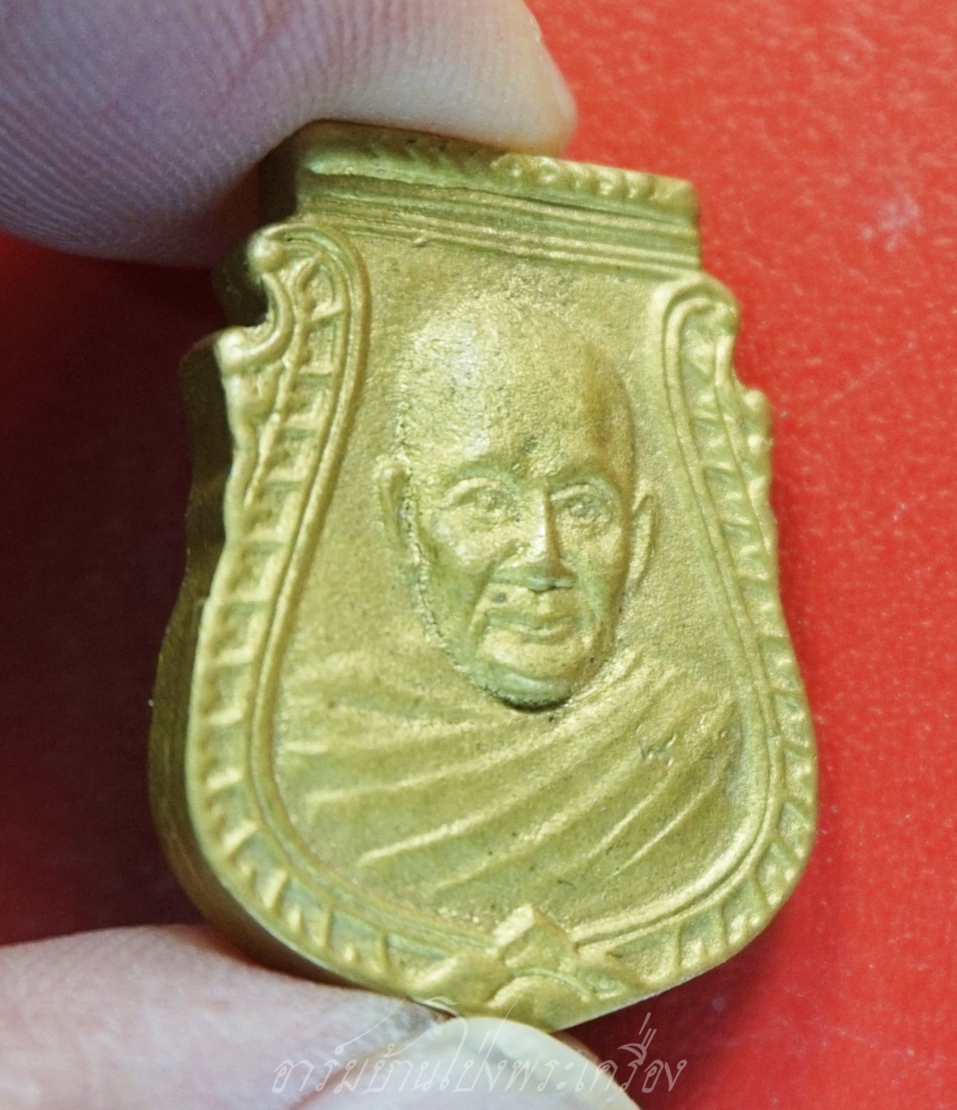 หลวงพ่อเปิ่น ฐิตคุโณ วัดบางพระ จ.นครปฐม พ.ศ.๒๕๓๖ เหรียญหล่อ พิมพ์หน้าเสือ รุ่น๑ เนื้อทองผสม ตอกโค๊ต(องค์ที่1)