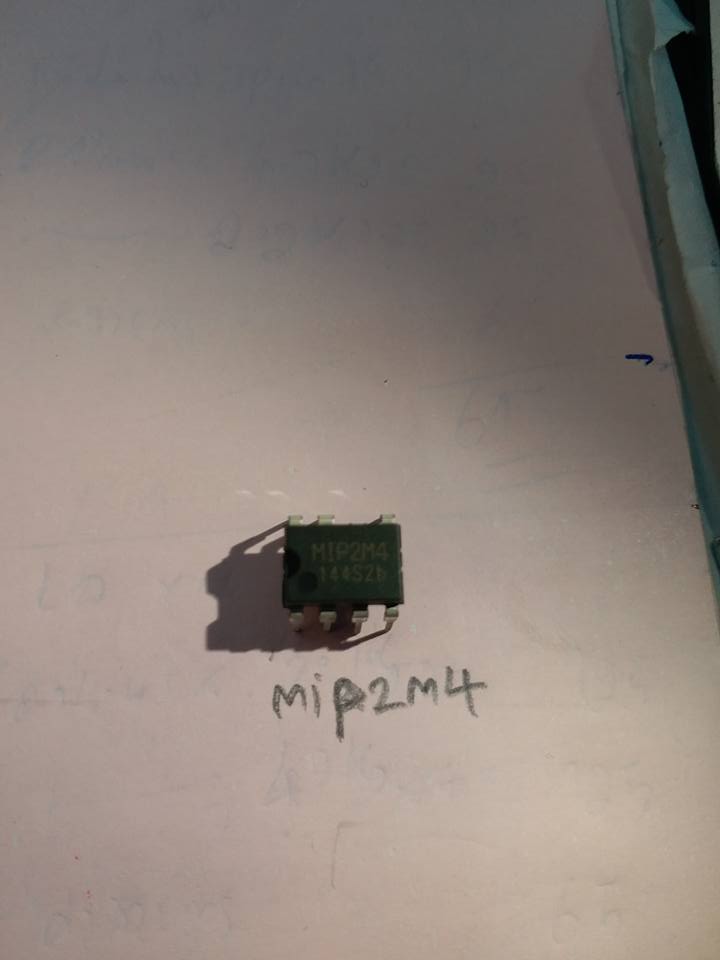 ICไอซีMIP2M4ตัวถังDIP7ขายี่ห้อมัตสึชิตะmatsushitaราคาตัวล่ะ