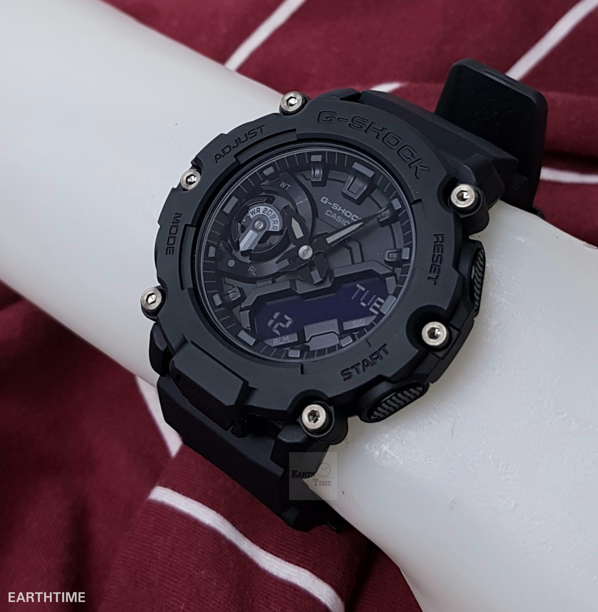 G-Shock GA-2200BB-1A / Carbon Core Guard with Industrial Style / ของใหม่แท้100%